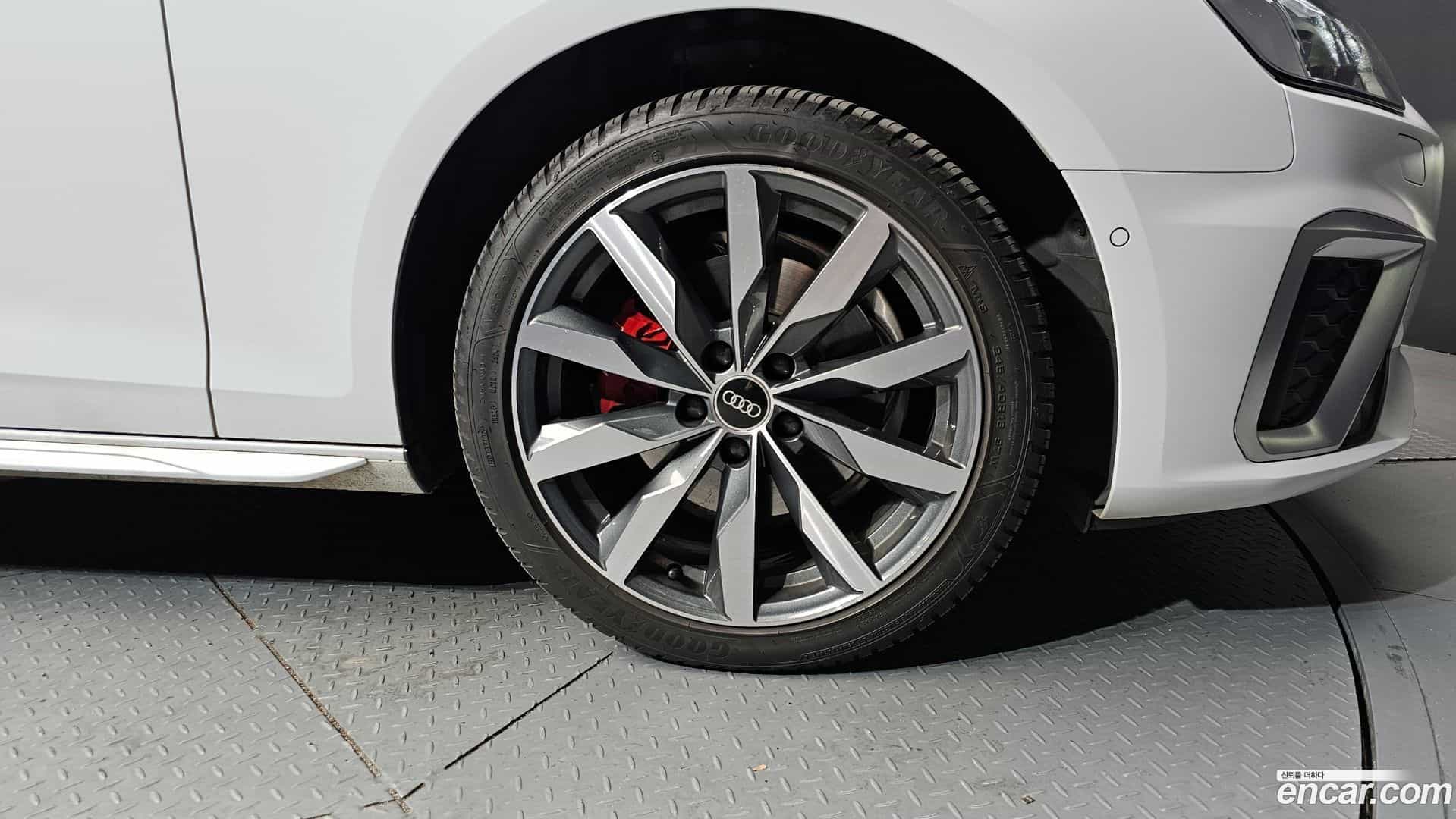 A4 Audi 2022.10-OUTER-031
