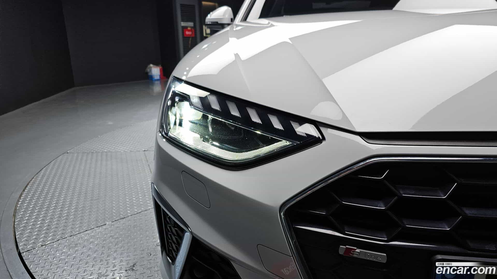 A4 Audi 2022.10-OUTER-032