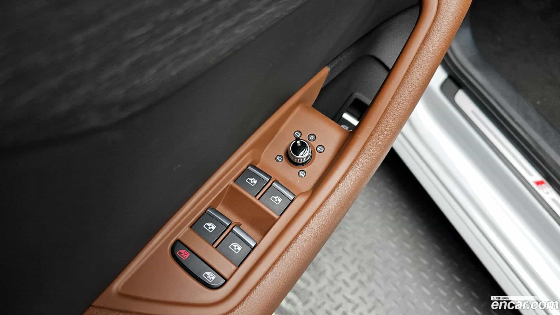 A4 Audi 2022.10-OPTION-043