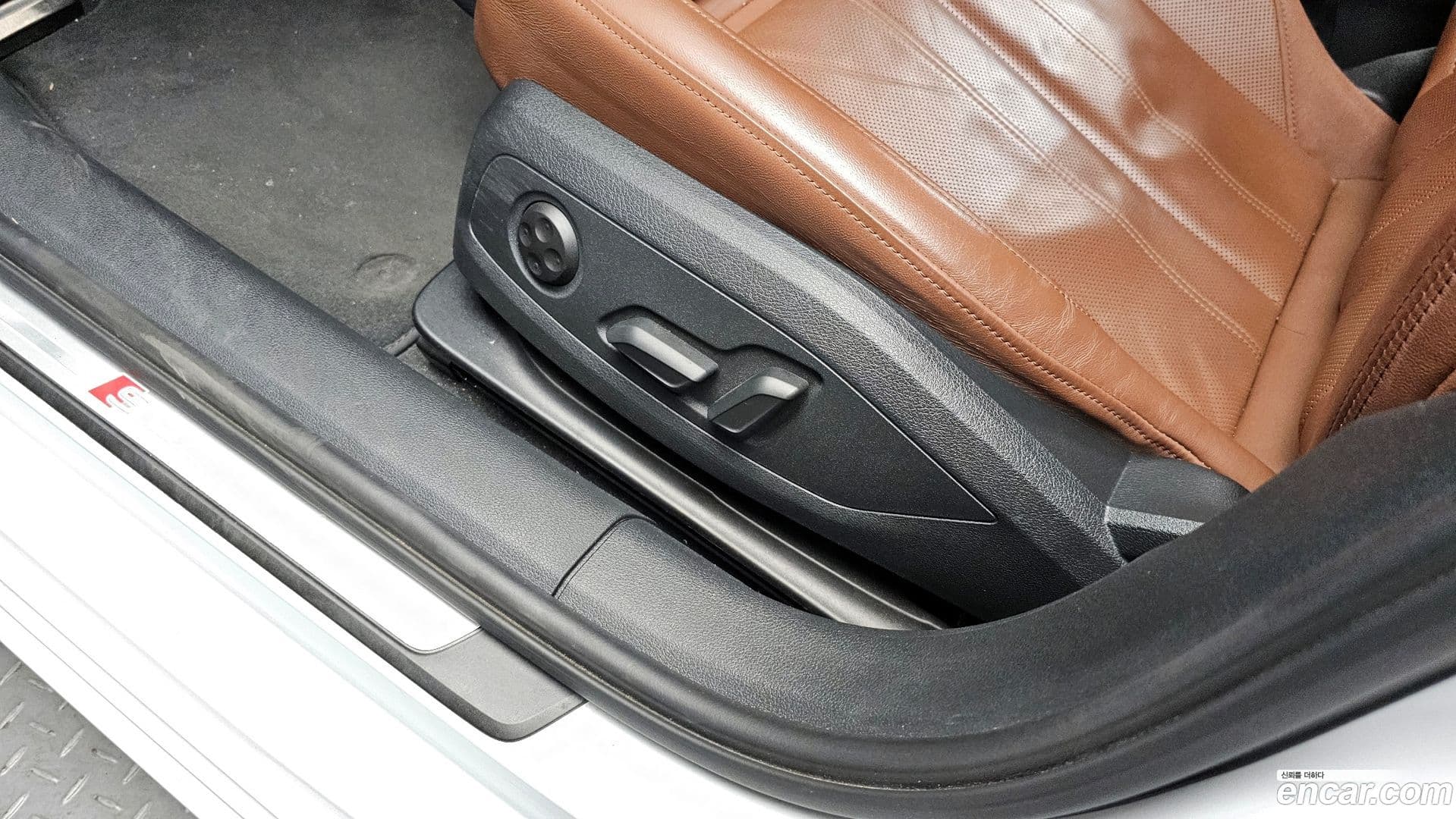 Main__Slider__Photo:A4 Audi 2022.10-30
