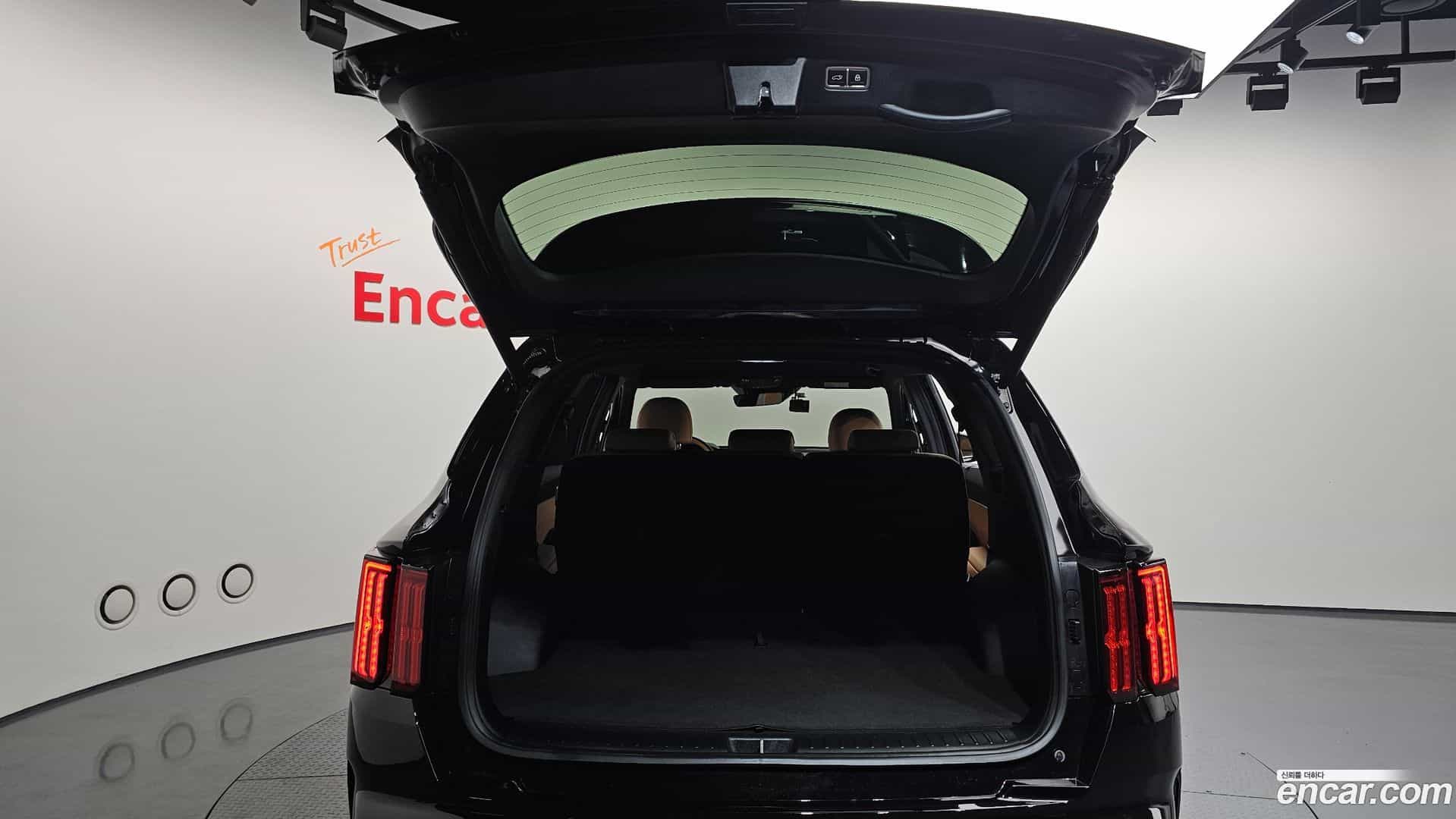 Sorento Kia 2022.4-OPTION-024