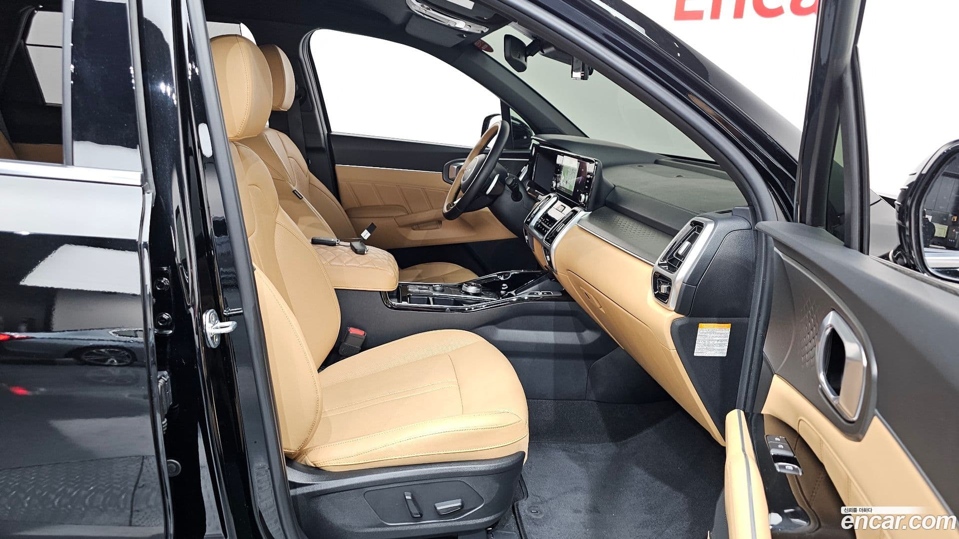 Main__Slider__Photo:Sorento Kia 2022.4-25