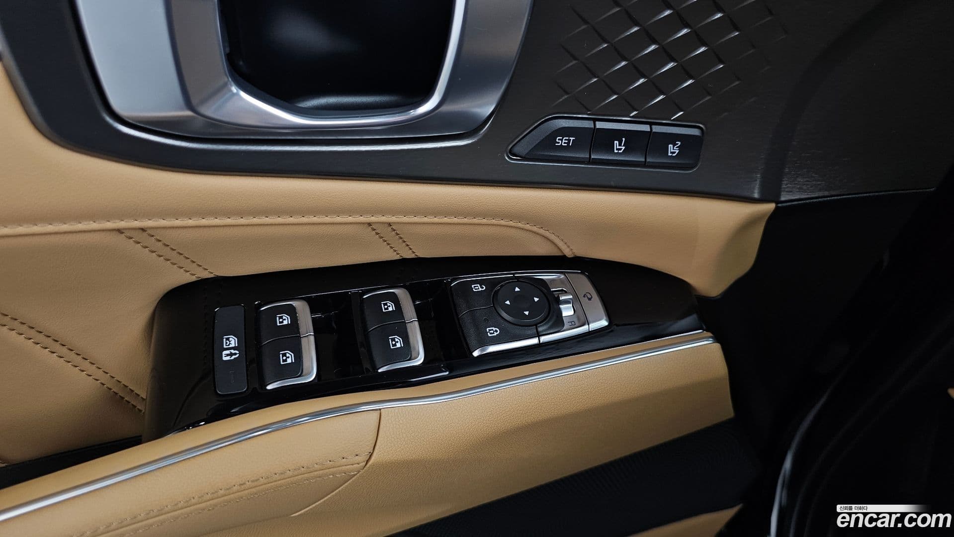 Main__Slider__Photo:Sorento Kia 2022.4-28