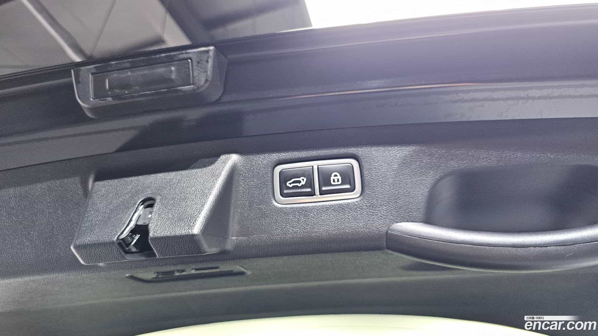 Sorento Kia 2022.4-OPTION-044