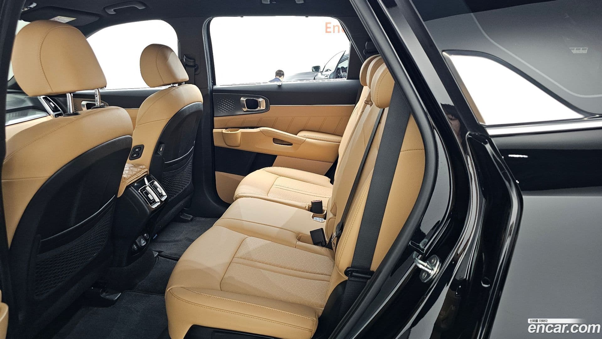 Main__Slider__Photo:Sorento Kia 2022.4-33