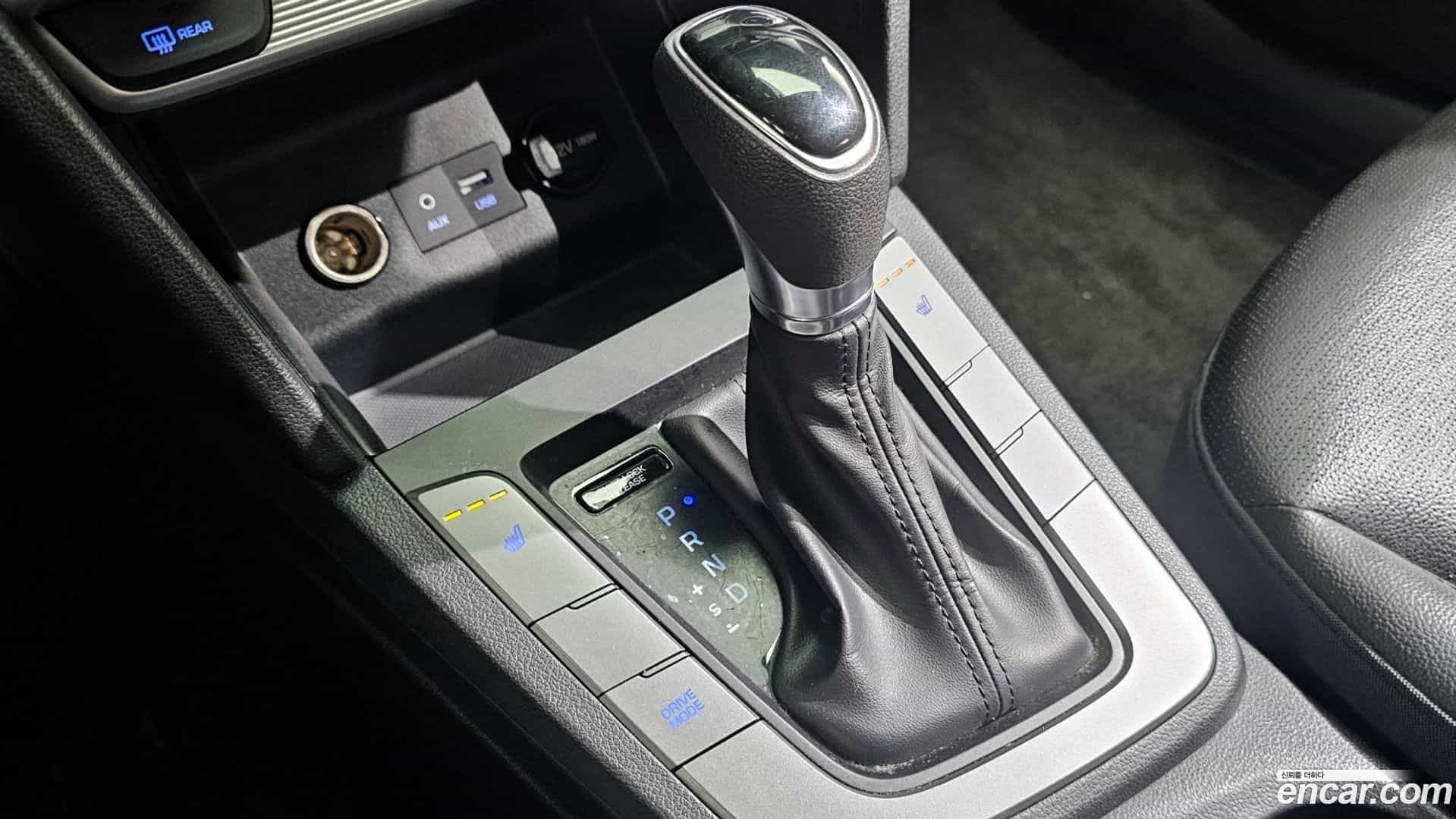 AVANTE Hyundai 2019.2-INNER-009