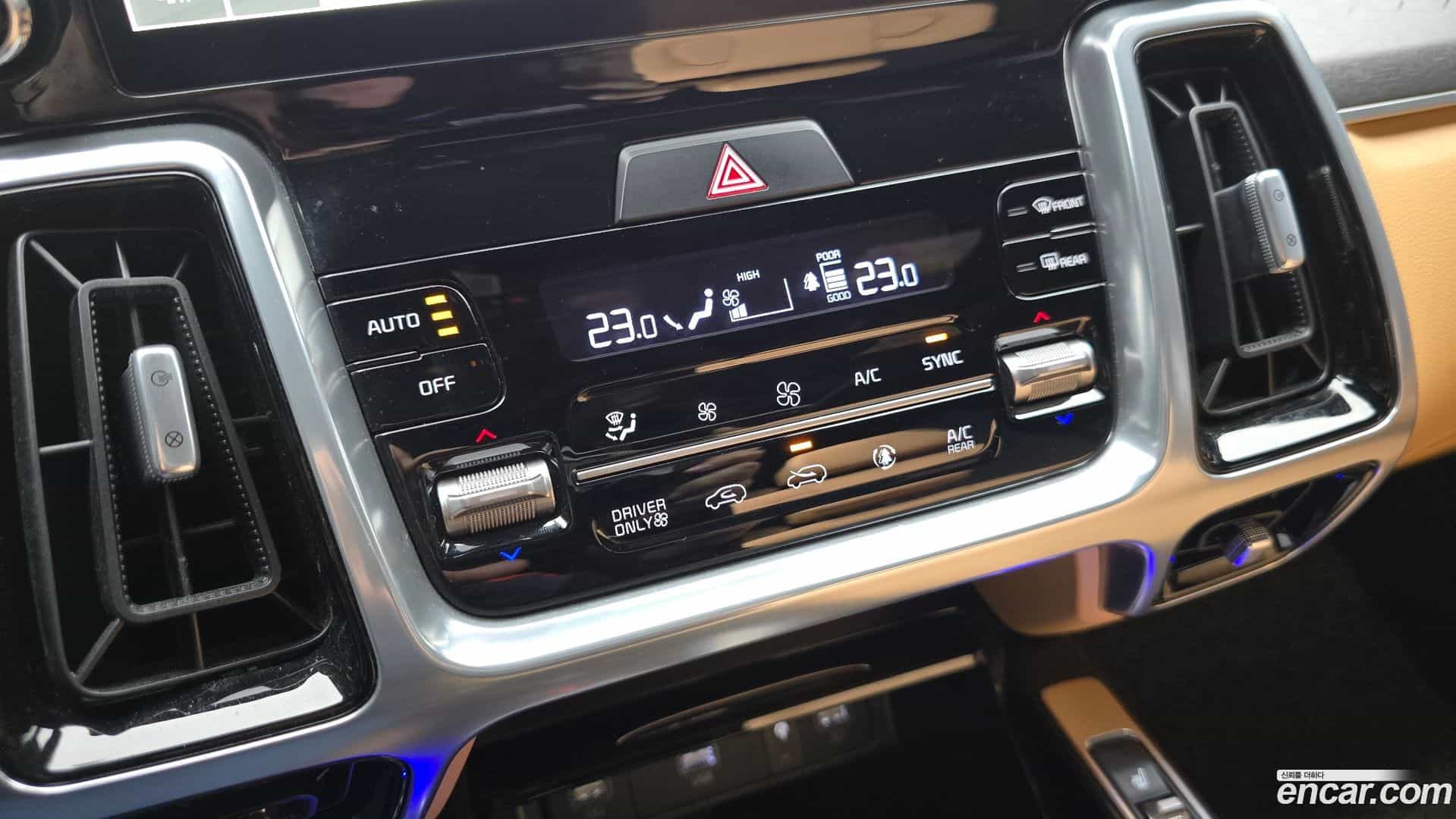 Sorento Kia 2022.10-OPTION-045