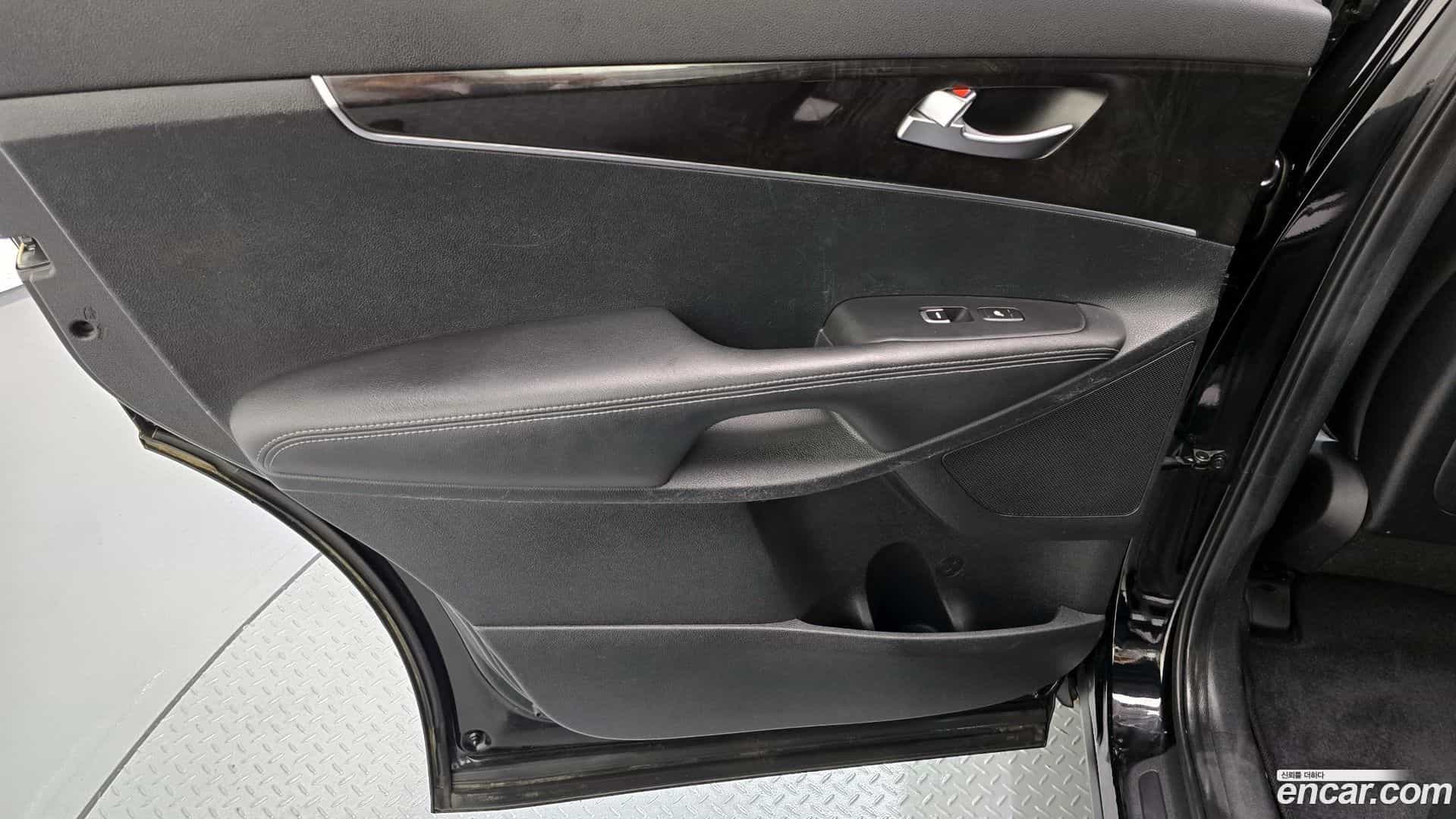 Sorento Kia 2015.0-INNER-035