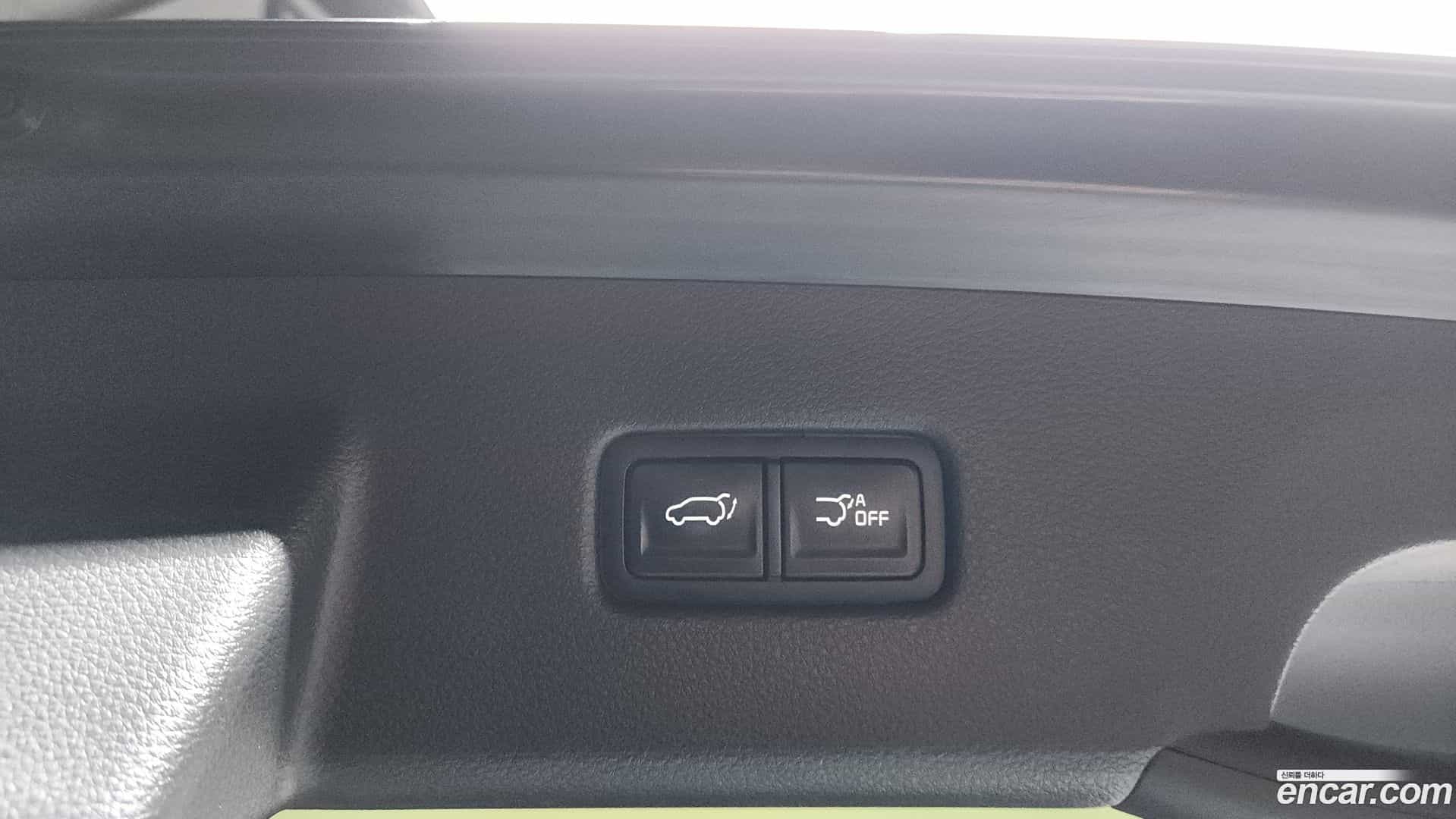 Canival Kia 2023.8-OPTION-021