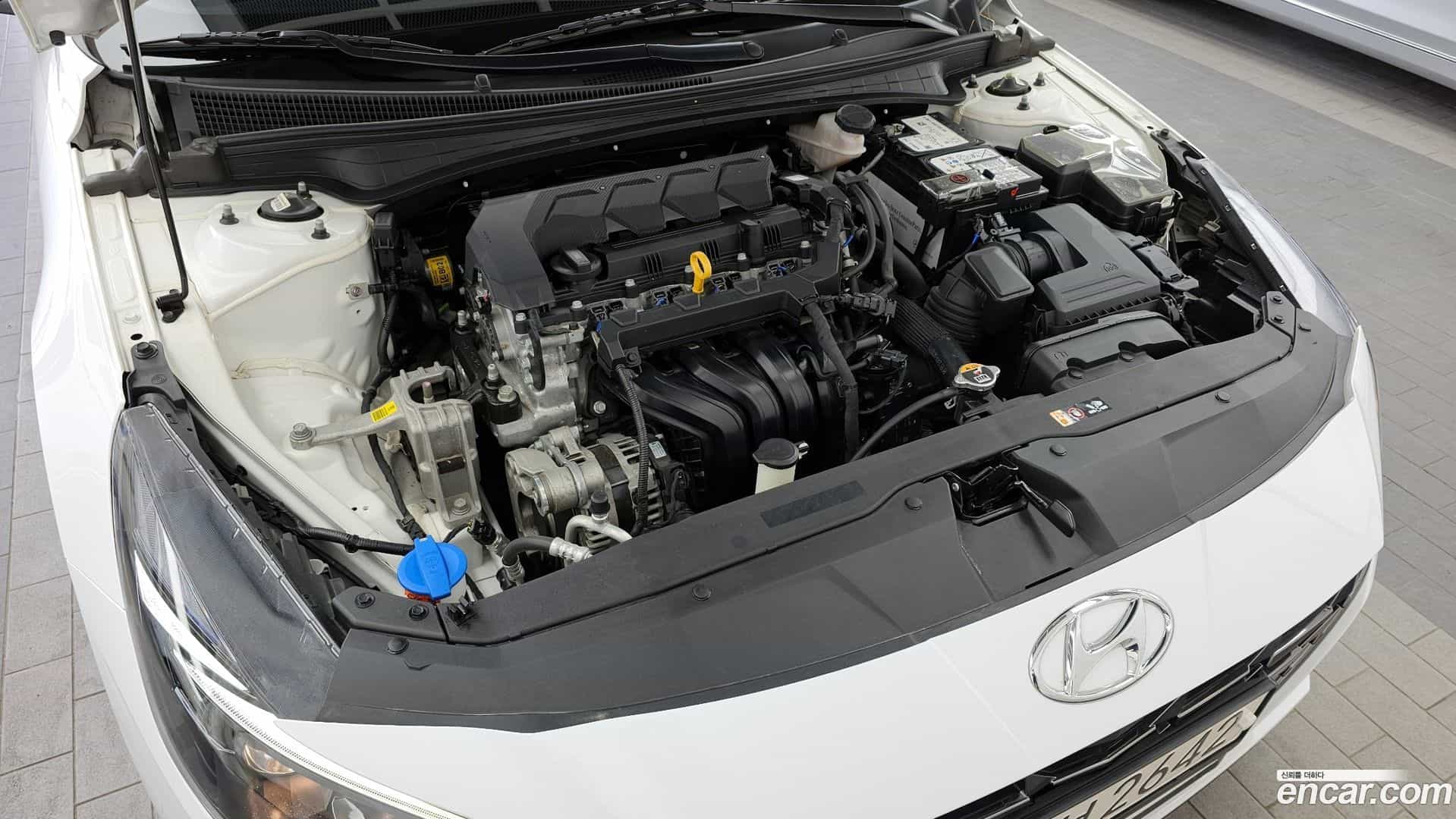 AVANTE Hyundai 2021.1-OUTER-006