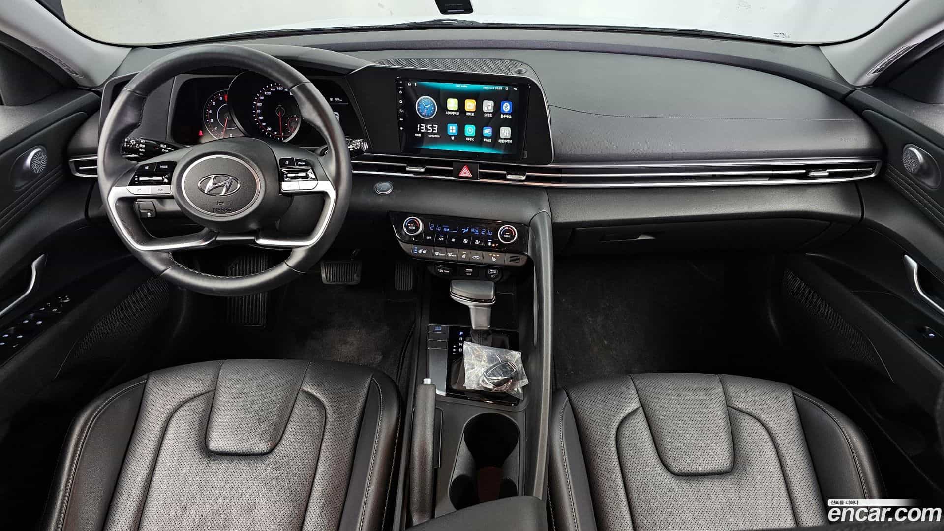 AVANTE Hyundai 2021.1-INNER-007