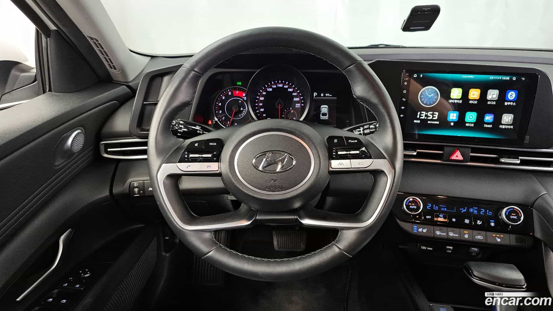 AVANTE Hyundai 2021.1-OPTION-017