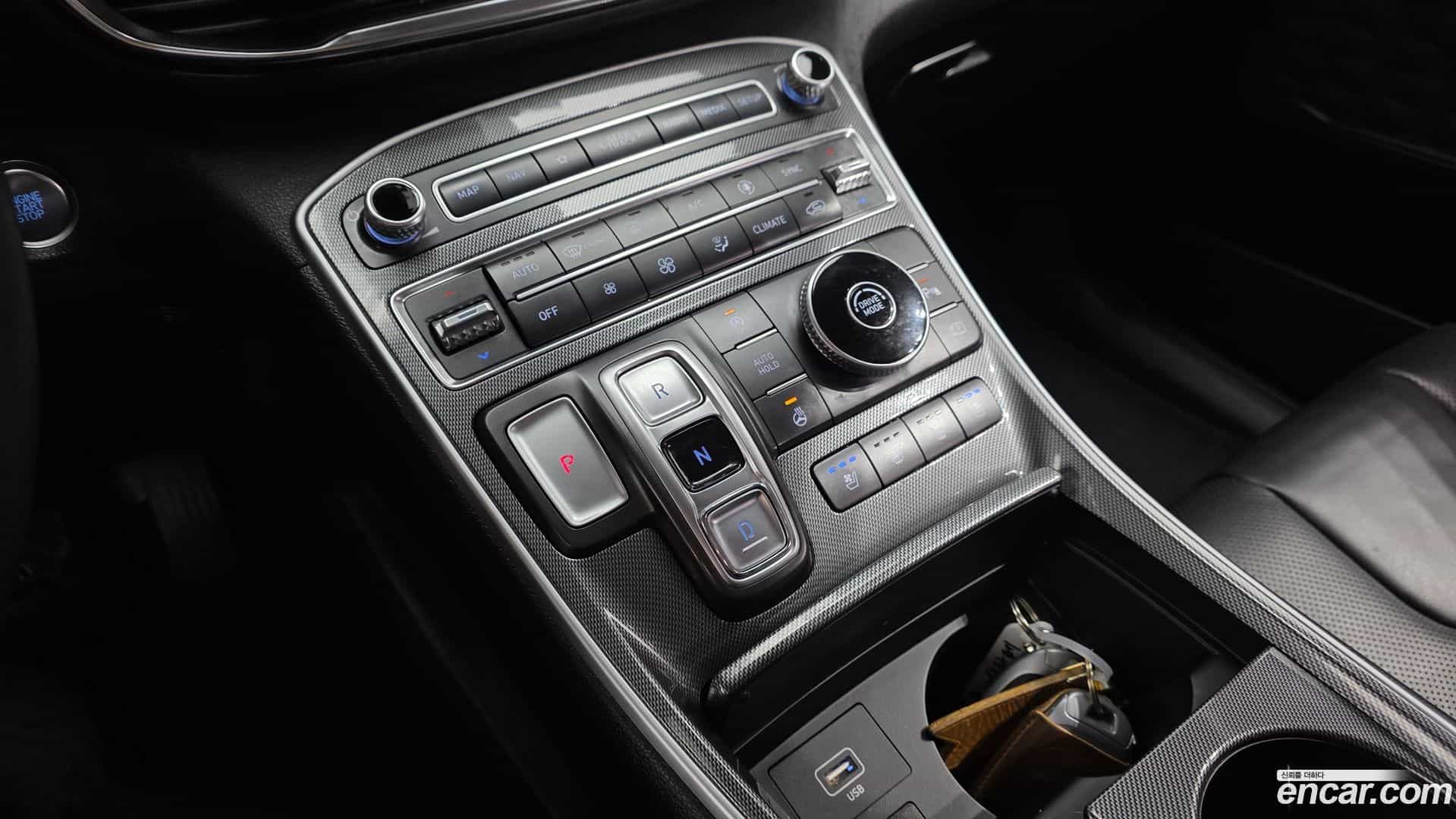 Santafe Hyundai 2021.2-INNER-009