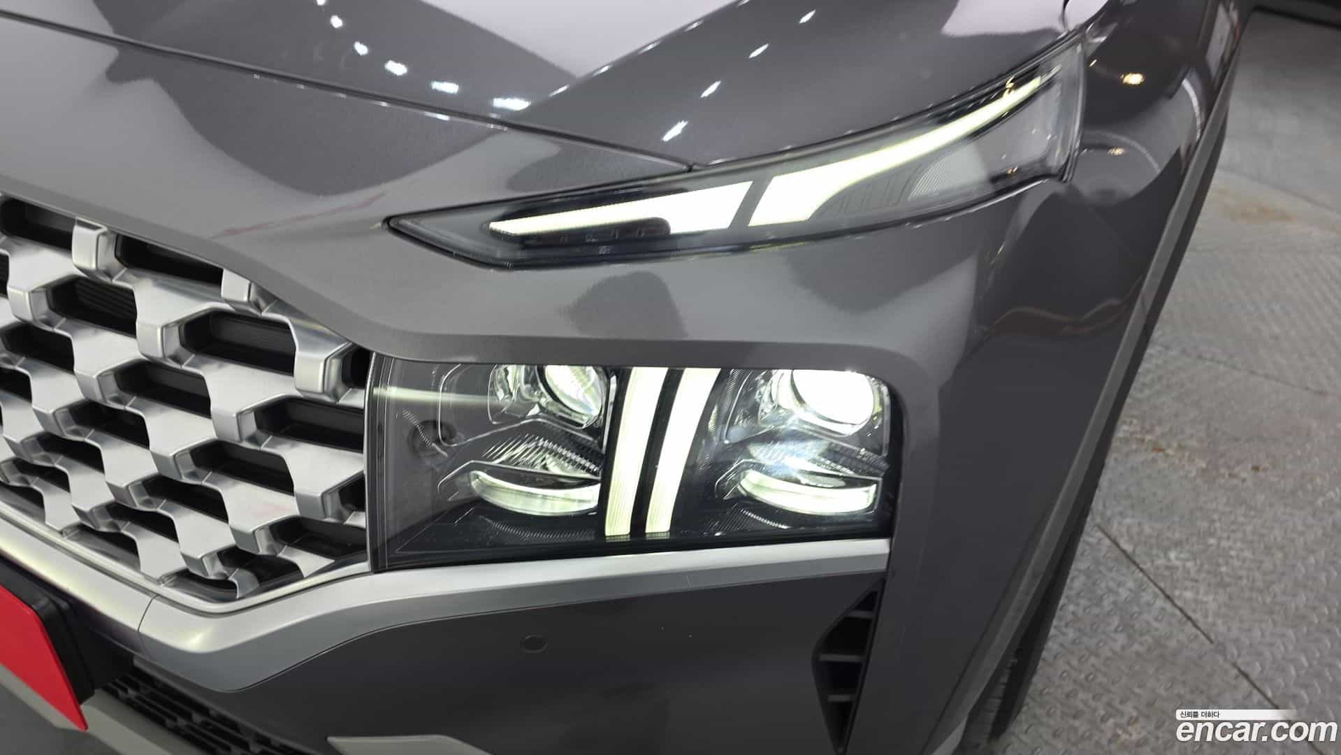 Santafe Hyundai 2021.2-OUTER-032