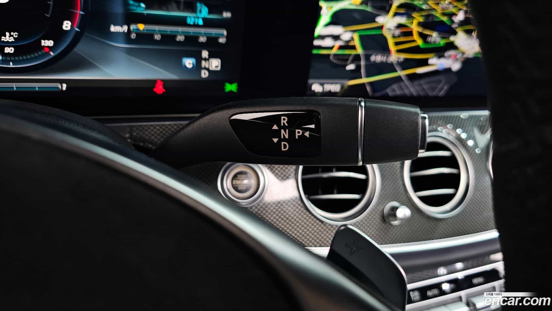 E-Class Mercedes-Benz 2017.5-INNER-009