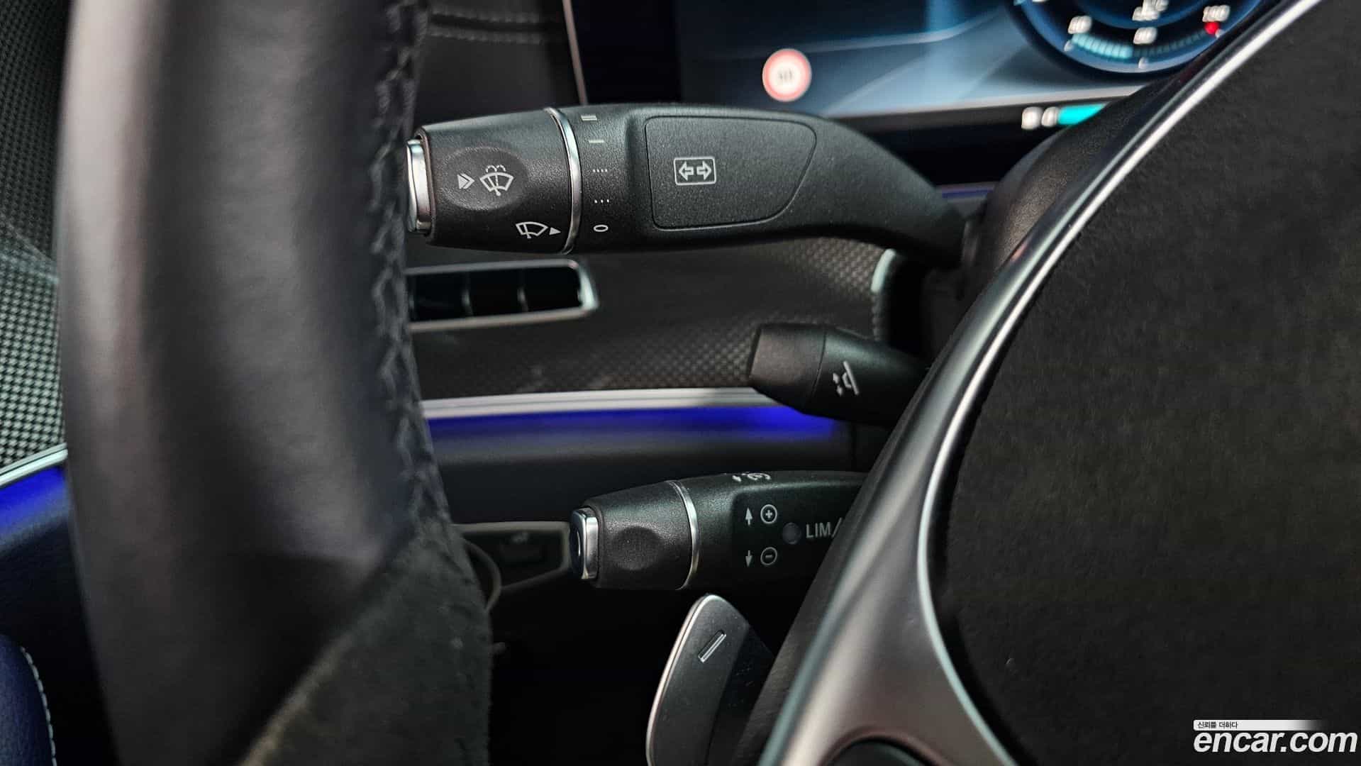 E-Class Mercedes-Benz 2017.5-OPTION-017