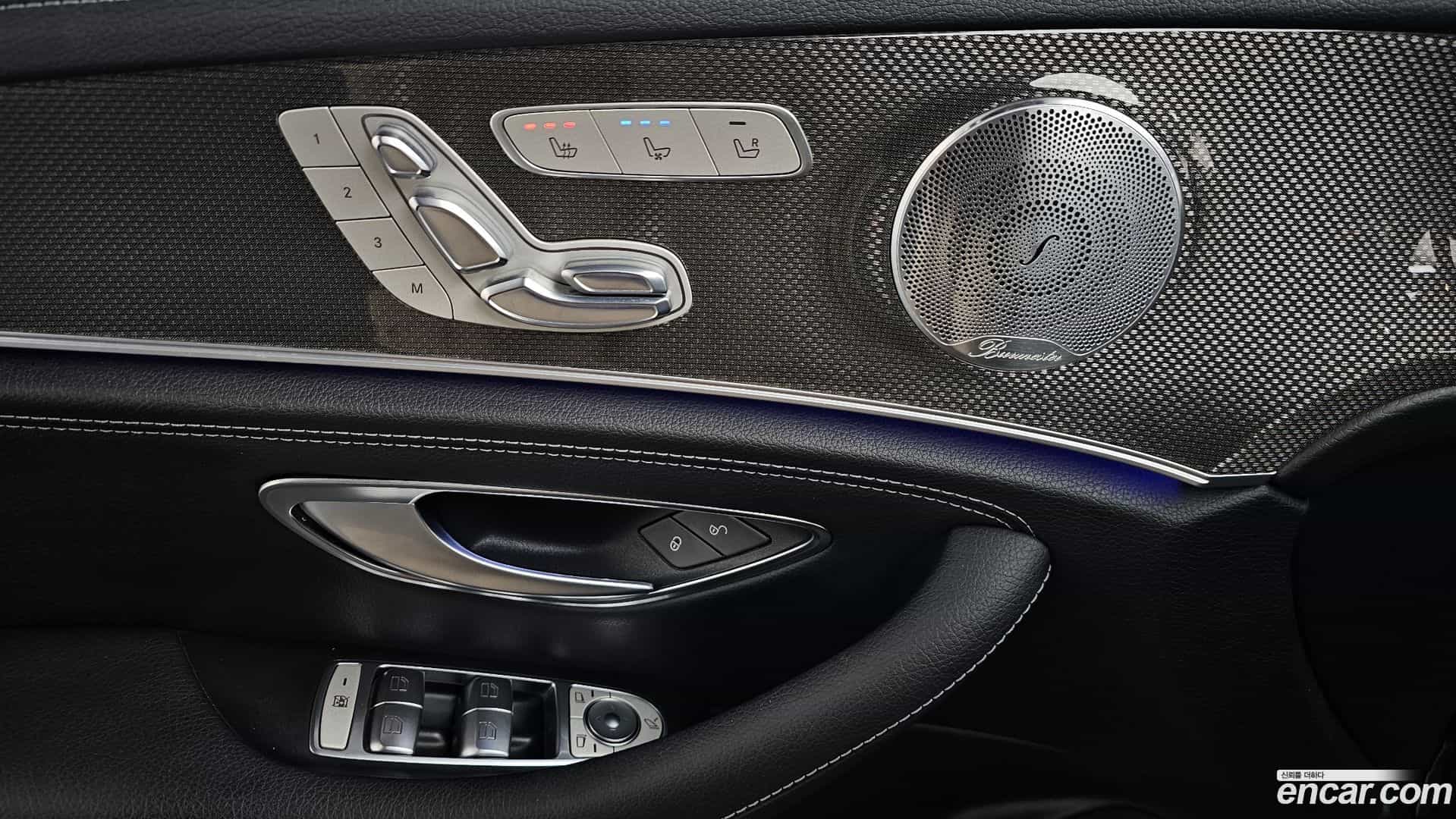 E-Class Mercedes-Benz 2017.5-OPTION-043