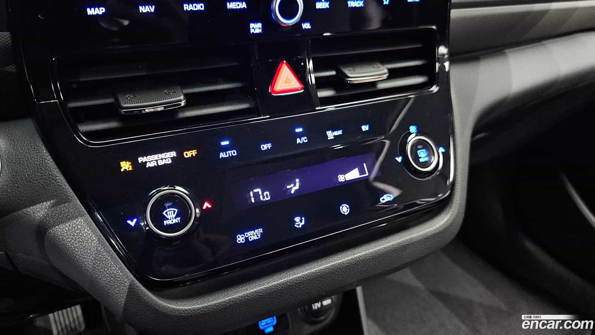 Ioniq Hyundai 2019.7-OPTION-021