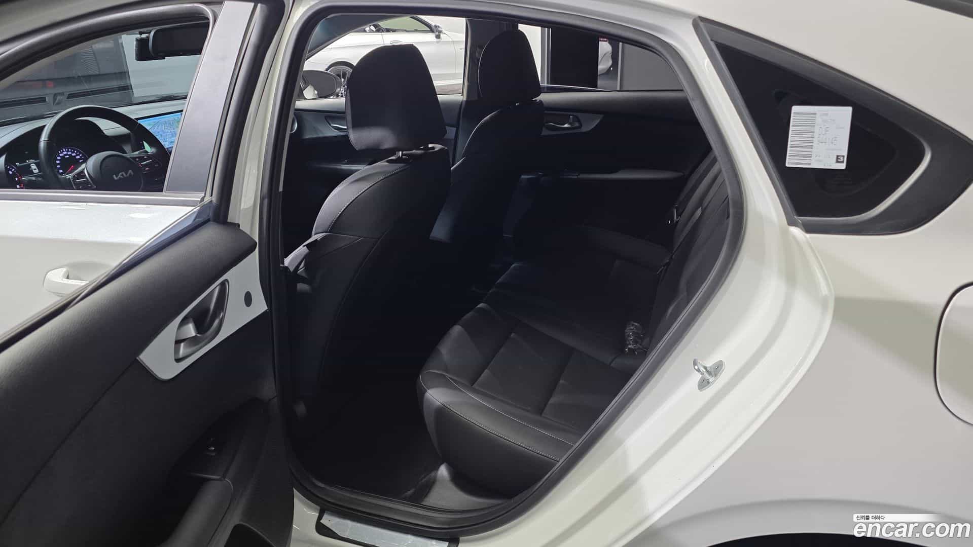 K3 Kia 2022.2-OPTION-015