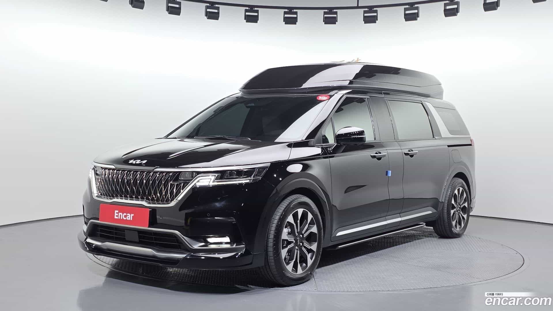 Canival Kia 2022.11-OUTER-001