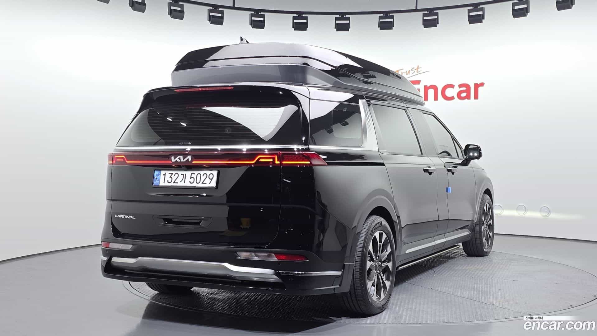 Canival Kia 2022.11-OUTER-002