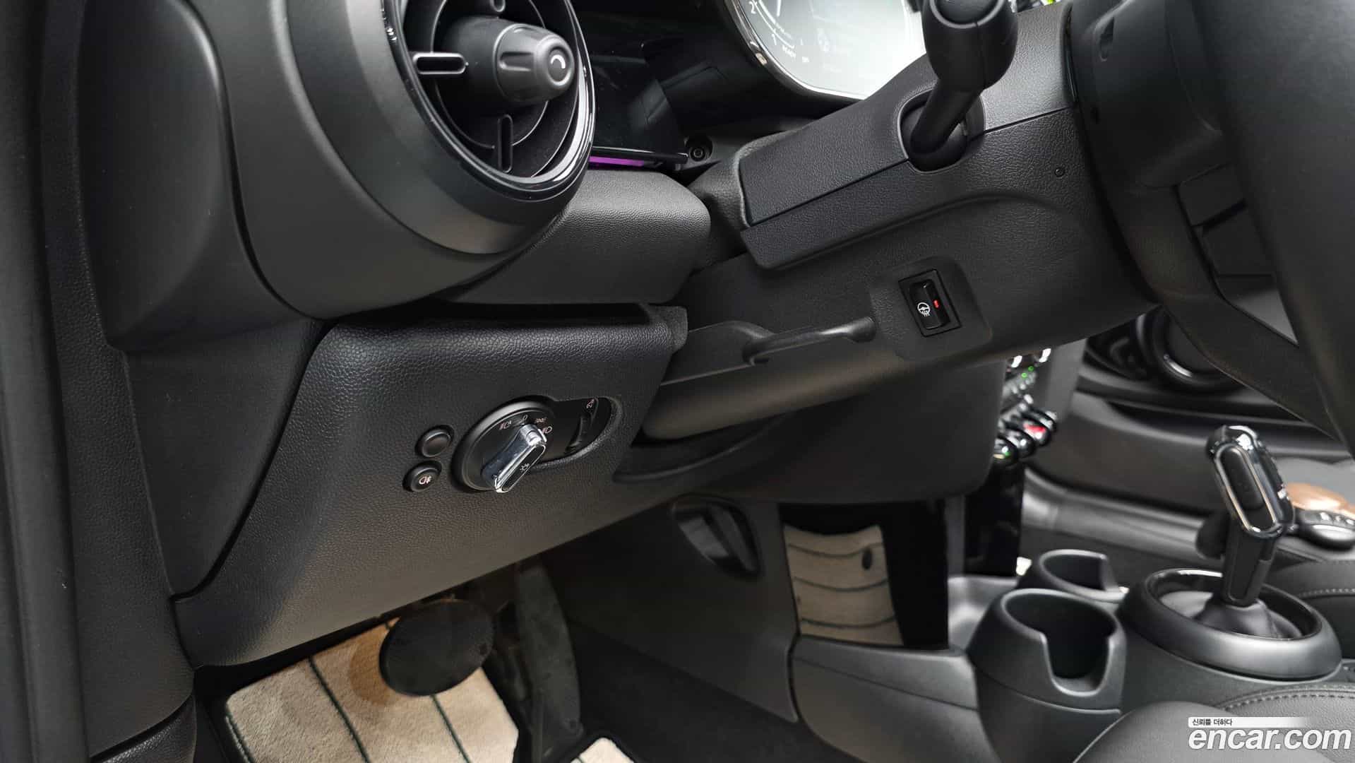 Cooper Convertible Mini 2024.3-OPTION-041