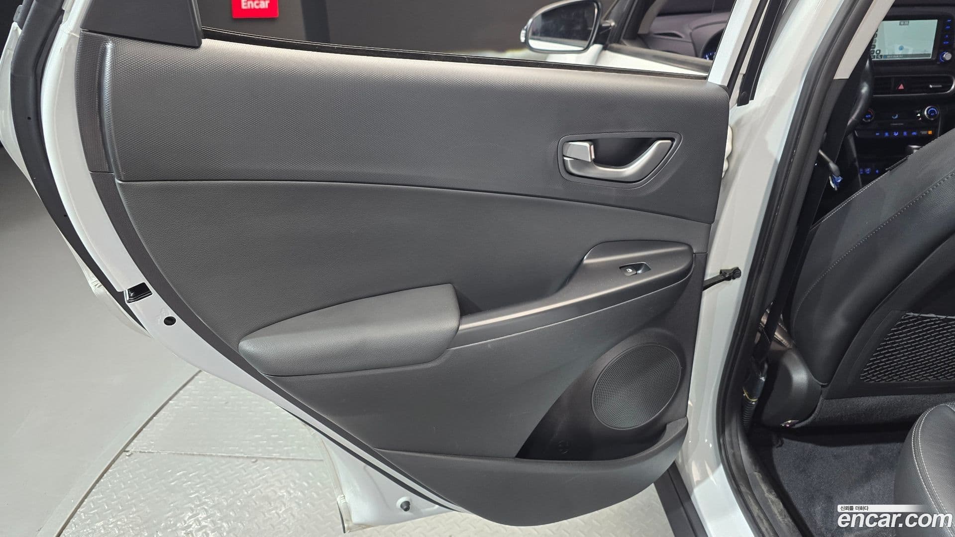Main__Slider__Photo:Kona Hyundai 2018.6-24