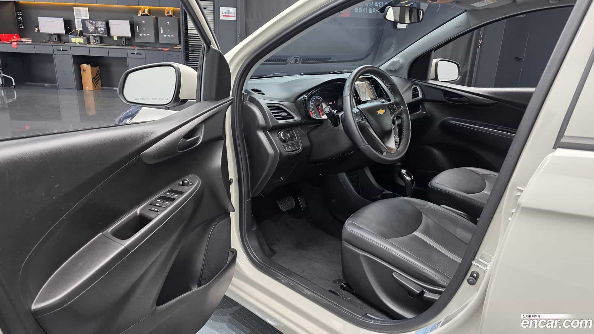 Spark Chevrolet 2021.1-INNER-010