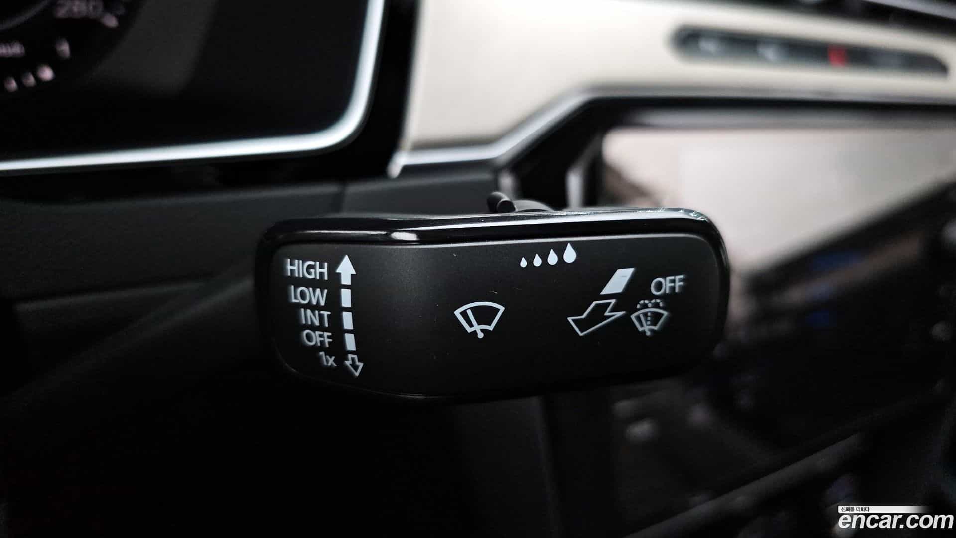 Arteon Volkswagen 2019.7-OPTION-040