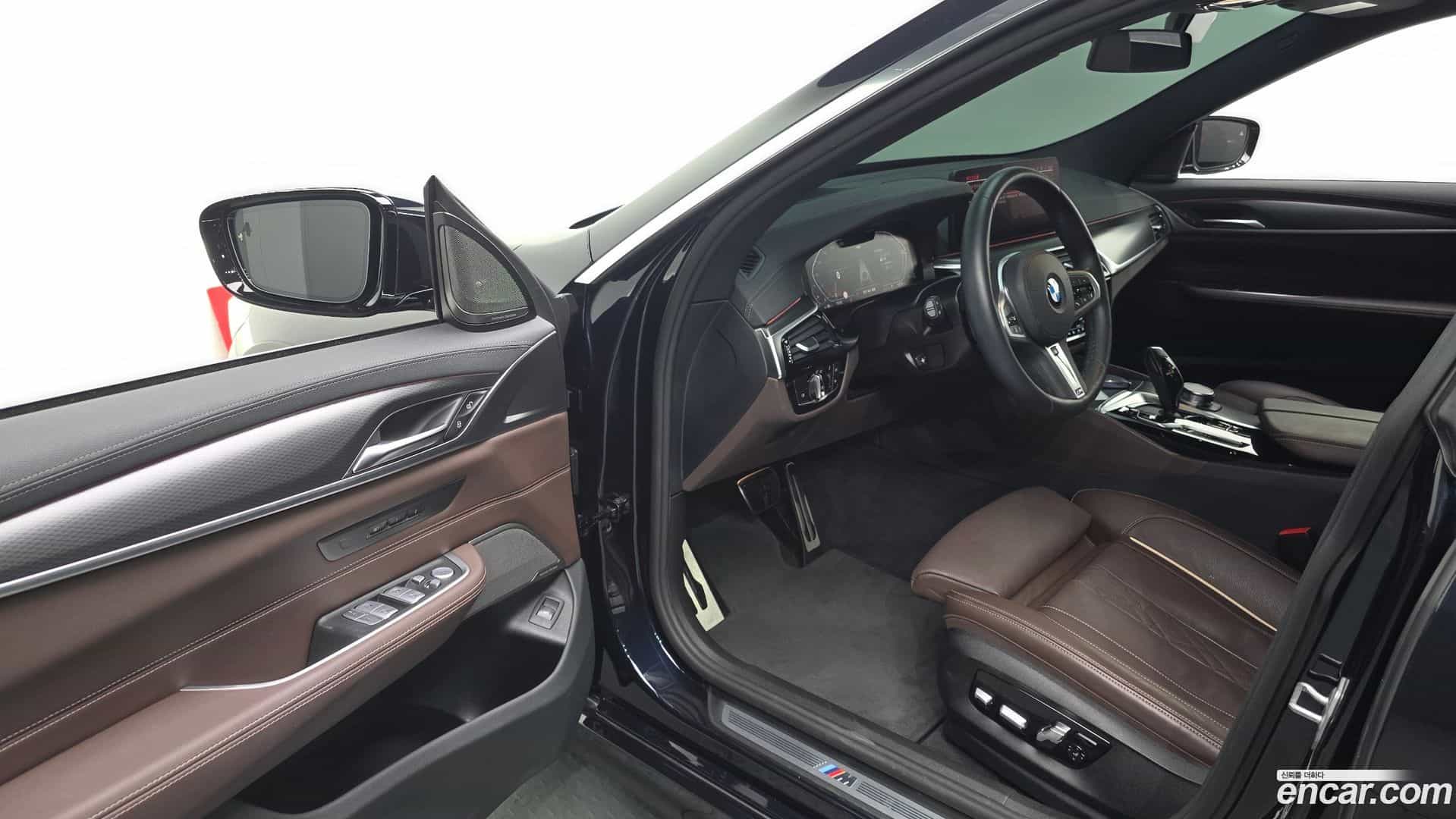 Gran Turismo BMW 2024.6-INNER-010