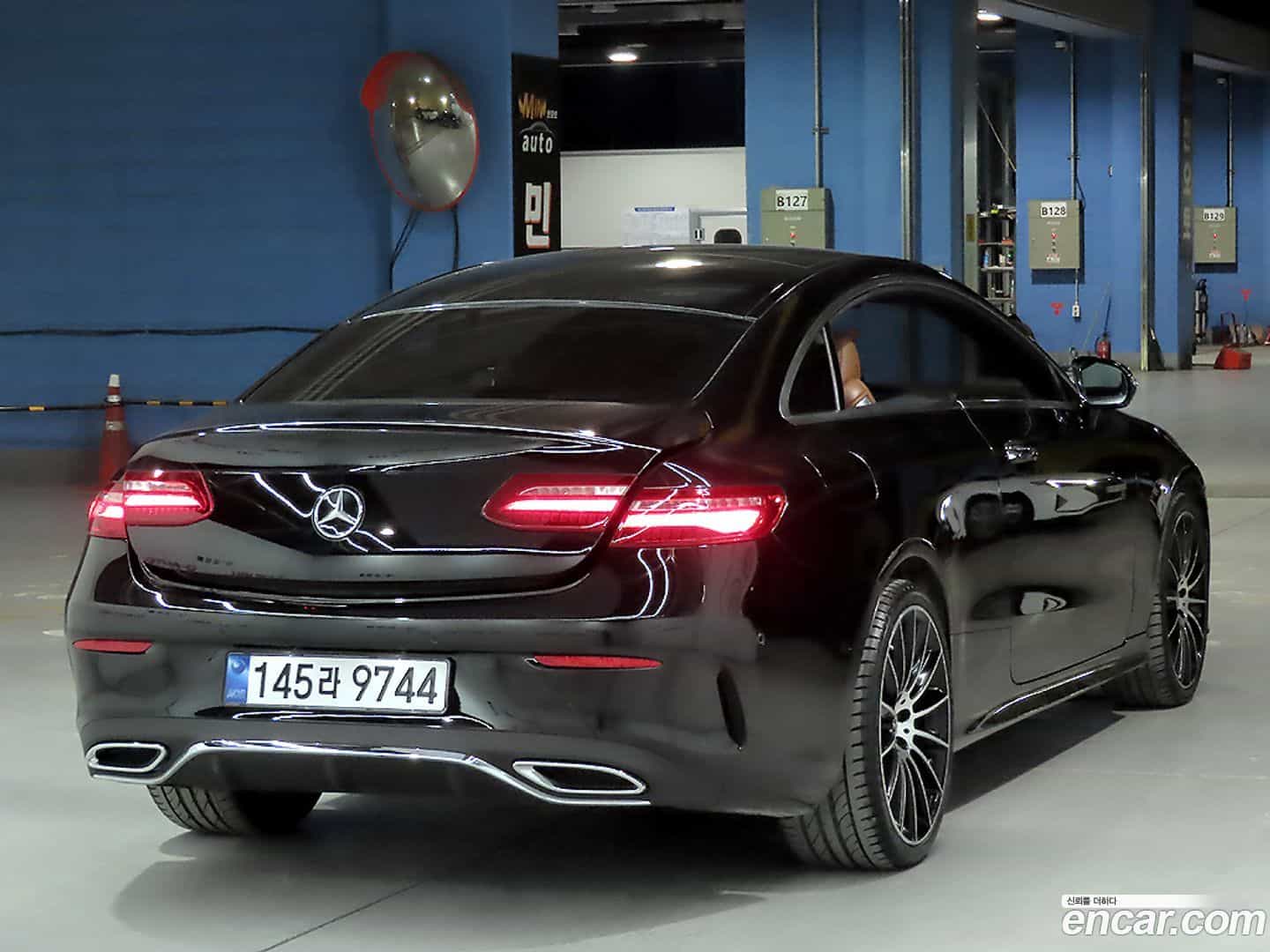E-Class Mercedes-Benz 2018.10-OUTER-002
