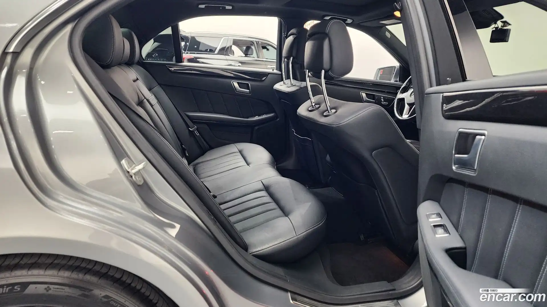 E-Class Mercedes-Benz 2014.3-OPTION-015