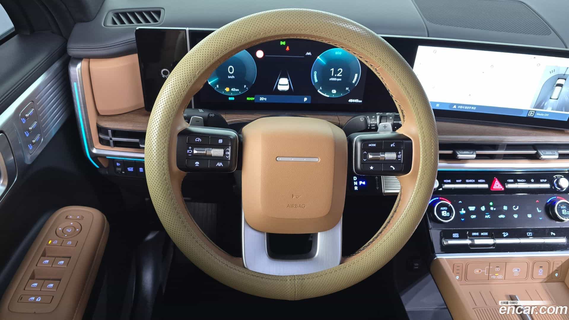 Santafe Hyundai 2023.10-INNER-036