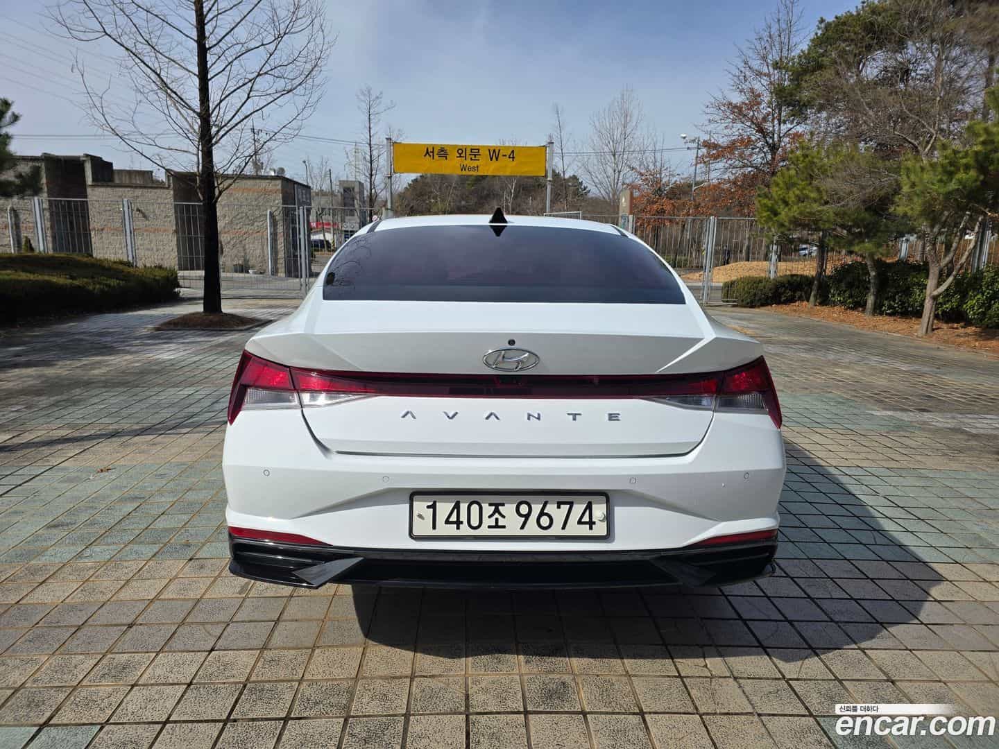 AVANTE Hyundai 2020.6-OUTER-005
