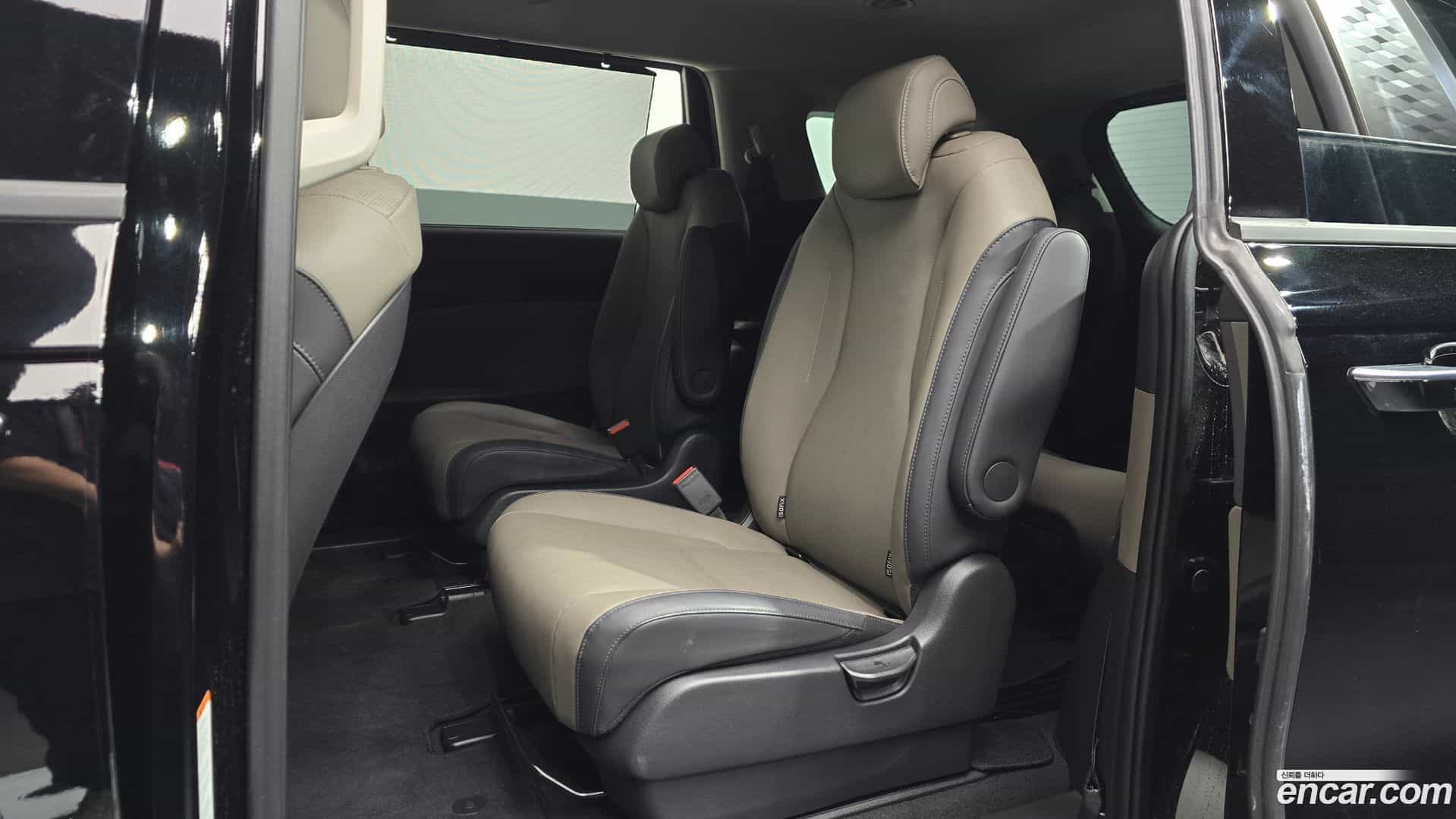 Canival Kia 2025.5-OPTION-015