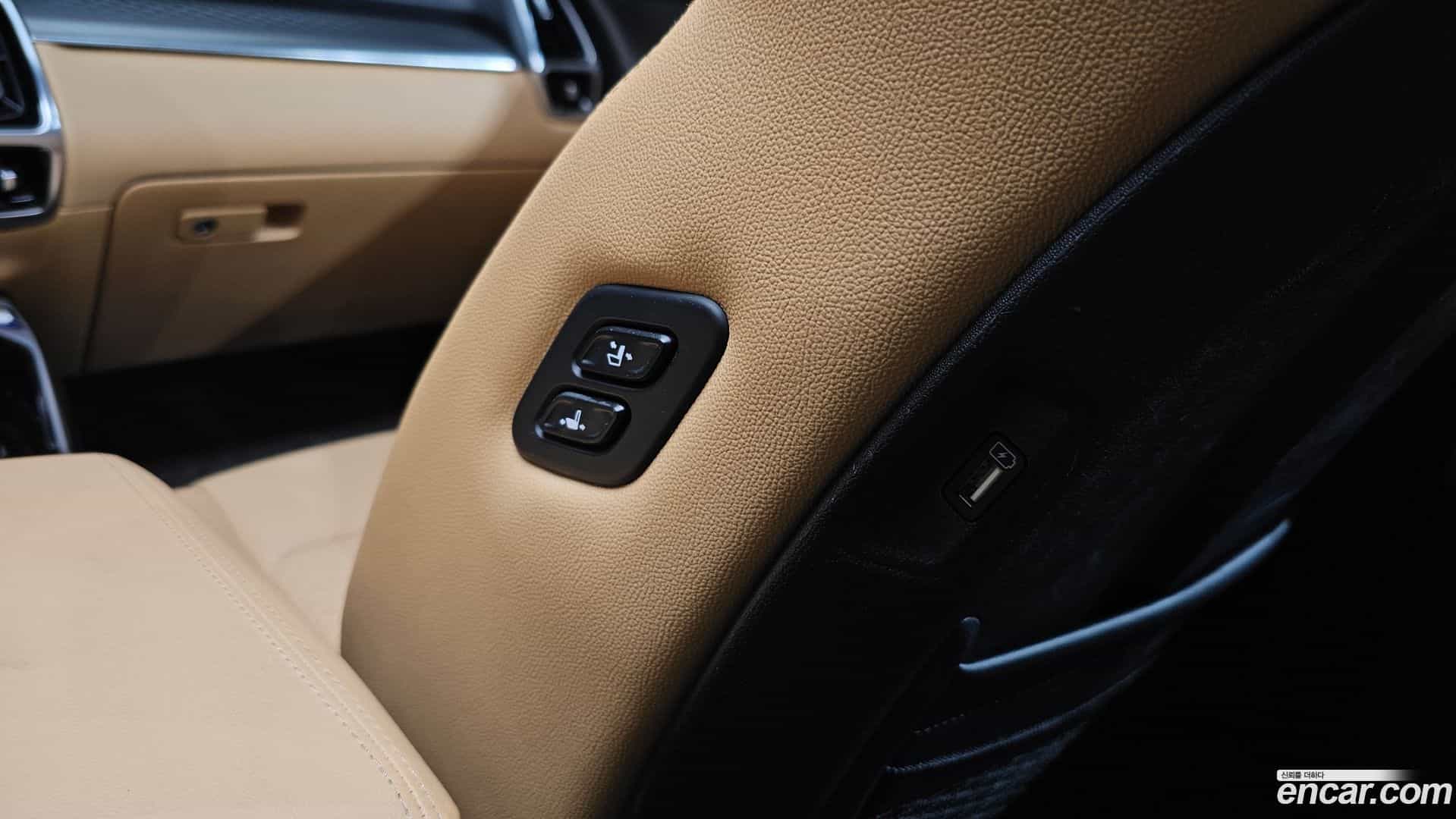 Sorento Kia 2021.6-OPTION-046