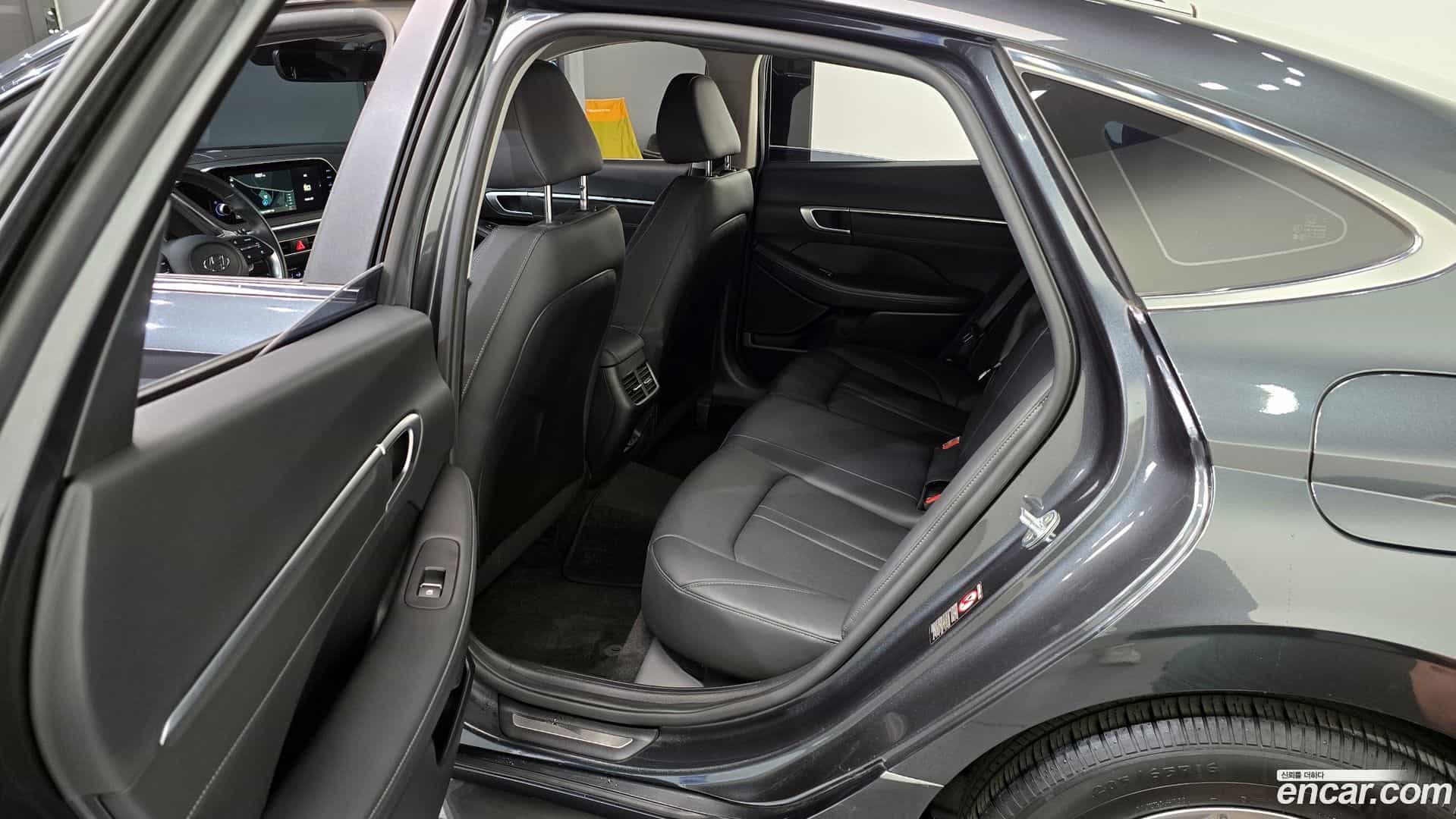 Sonata Hyundai 2022.2-OPTION-015