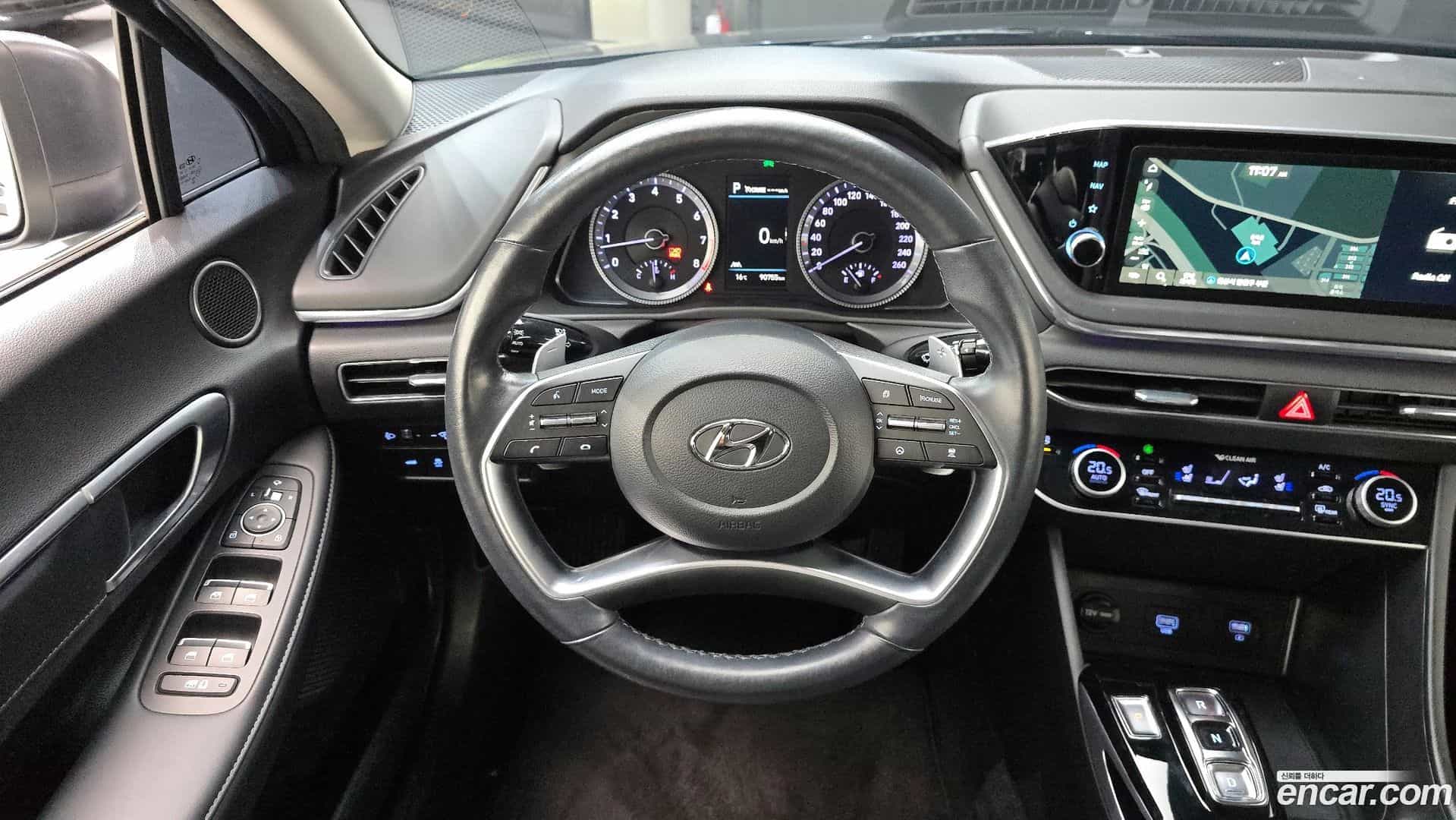 Sonata Hyundai 2022.2-OPTION-017