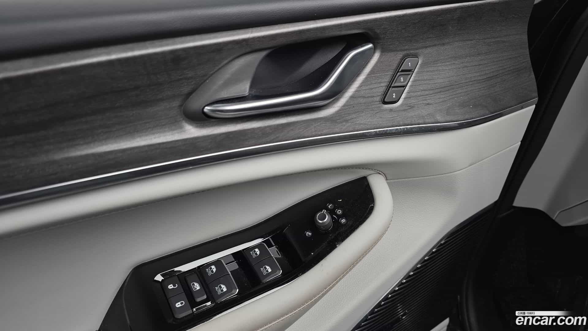 Cherokee Jeep 2021.11-OPTION-018