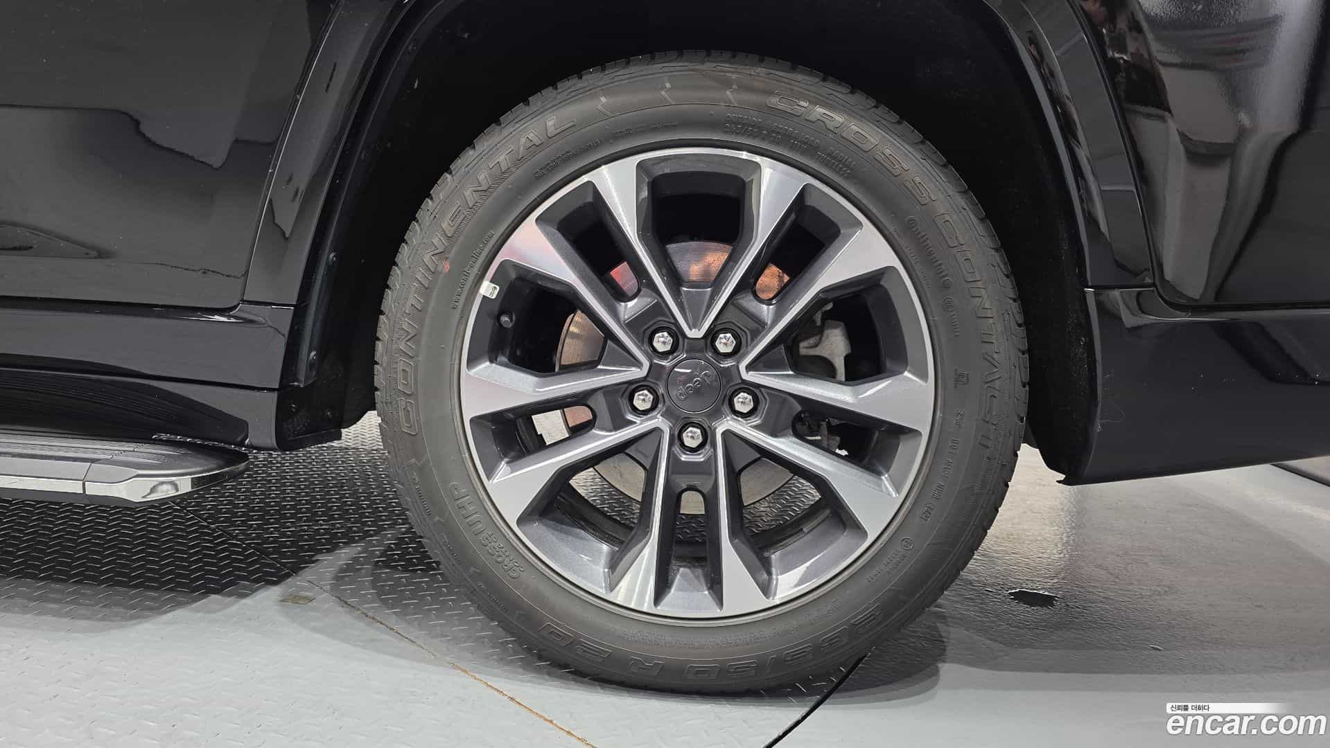 Cherokee Jeep 2021.11-OUTER-031