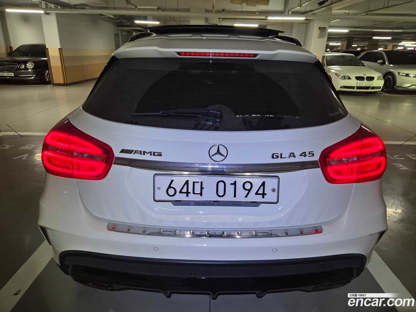 GLA-Class Mercedes-Benz 2017.5-OUTER-002