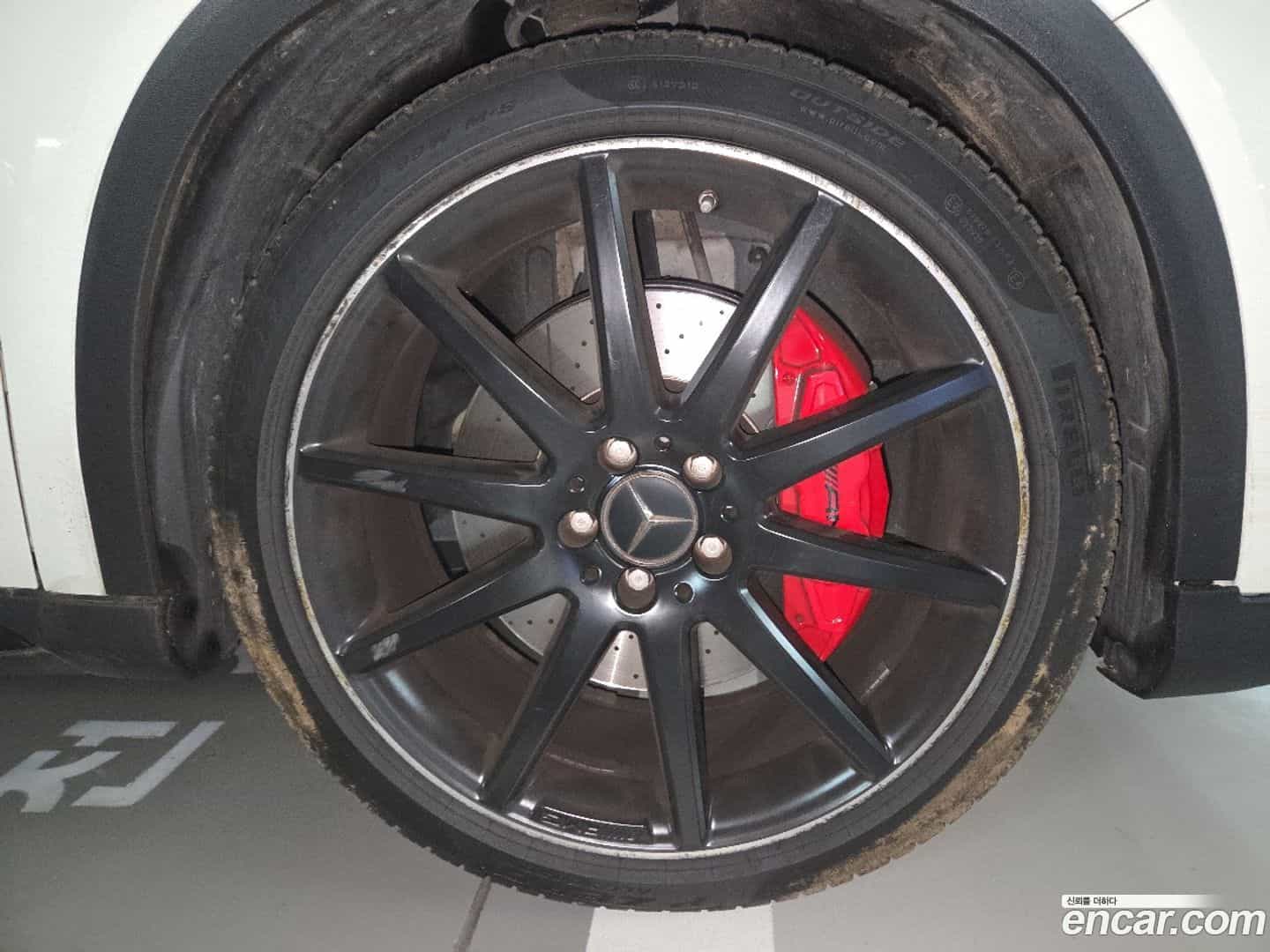 GLA-Class Mercedes-Benz 2017.5-OPTION-020