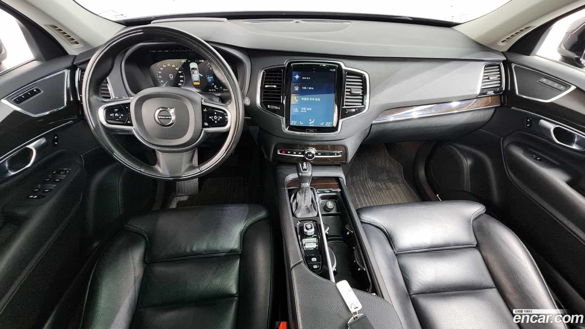 XC90 Volvo 2018.3-INNER-007