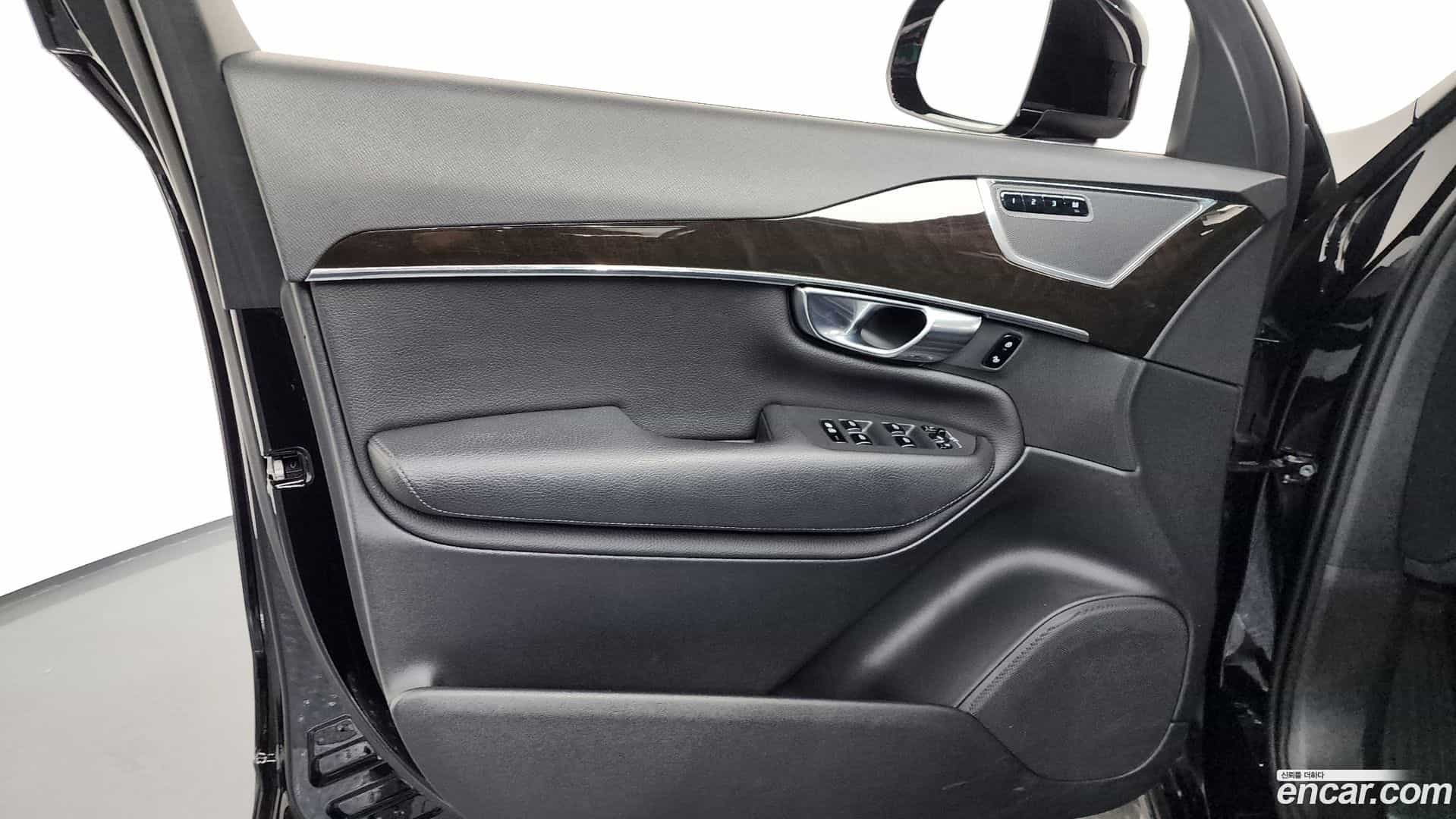 XC90 Volvo 2018.3-INNER-034