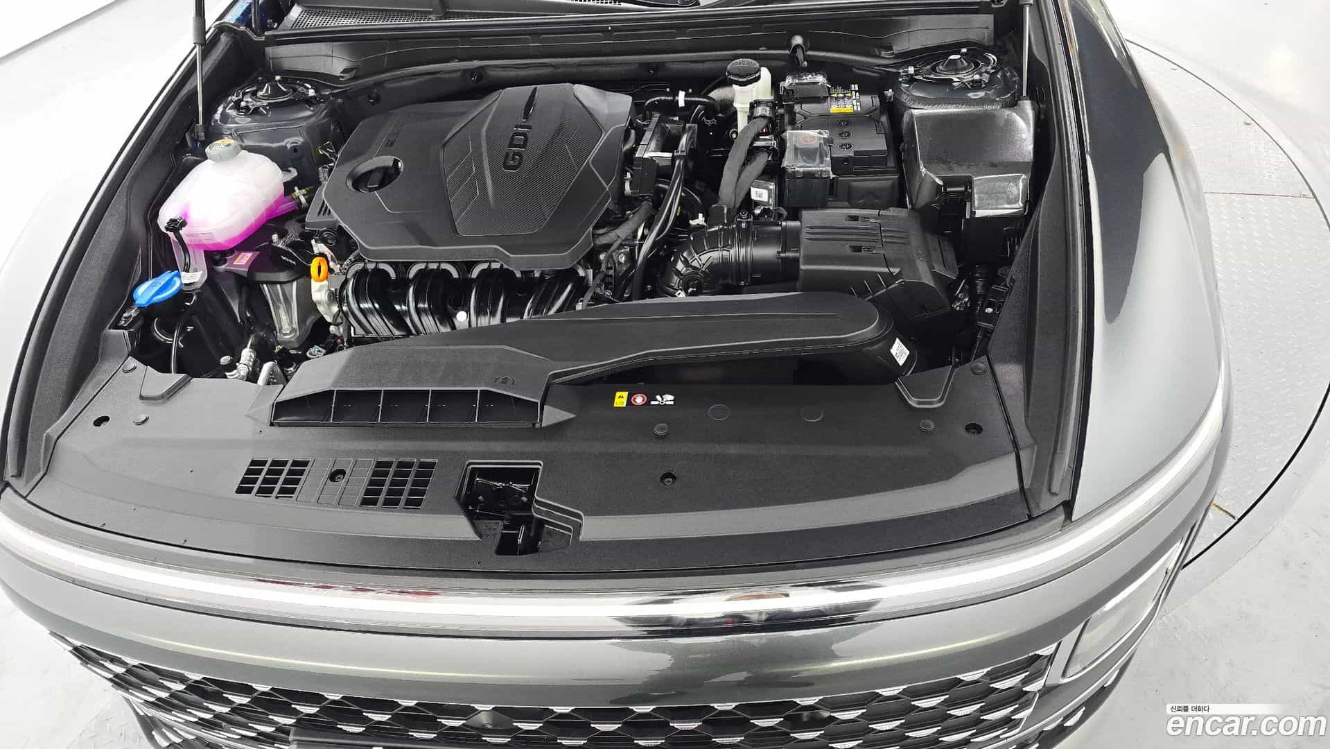 Grandeur Hyundai 2025.10-OUTER-006