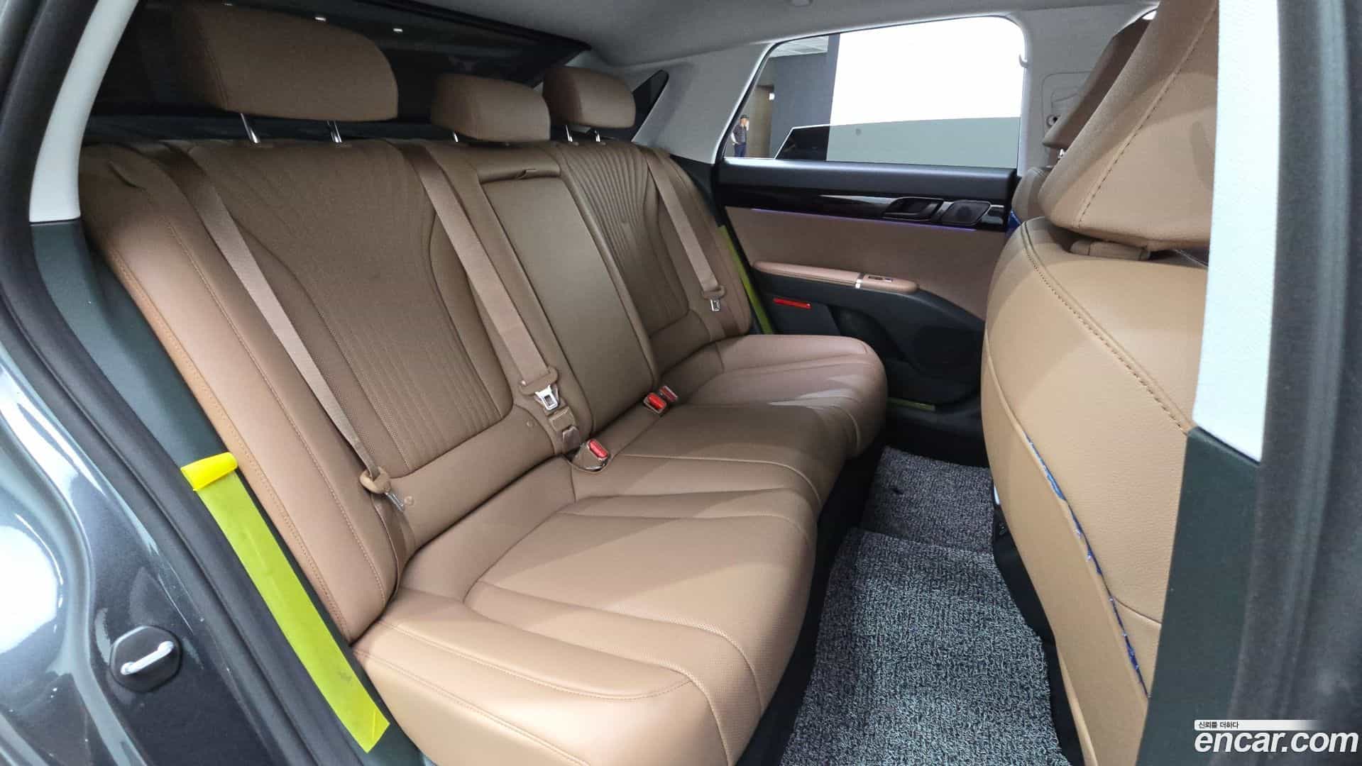 Grandeur Hyundai 2025.10-OPTION-016
