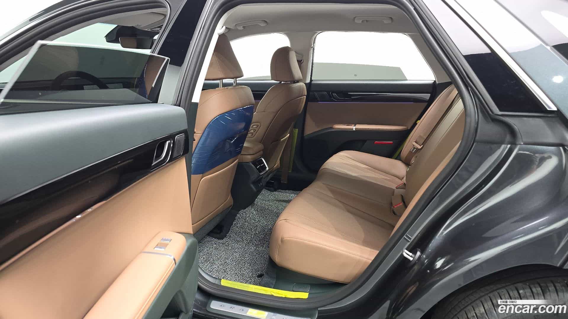 Grandeur Hyundai 2025.10-INNER-036