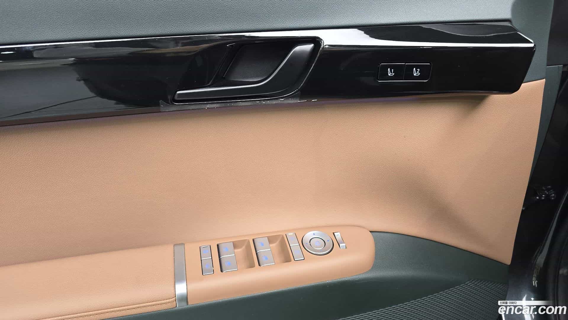 Grandeur Hyundai 2025.10-OPTION-040