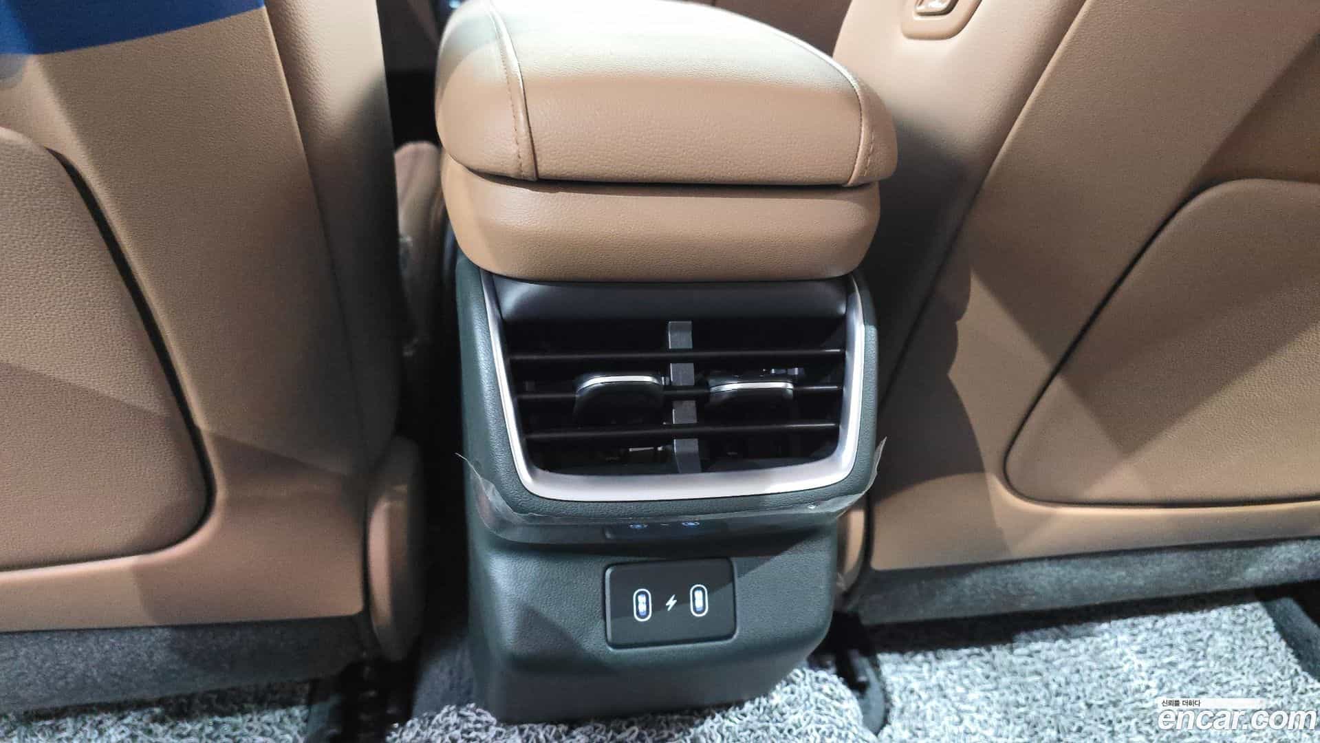 Grandeur Hyundai 2025.10-OPTION-042