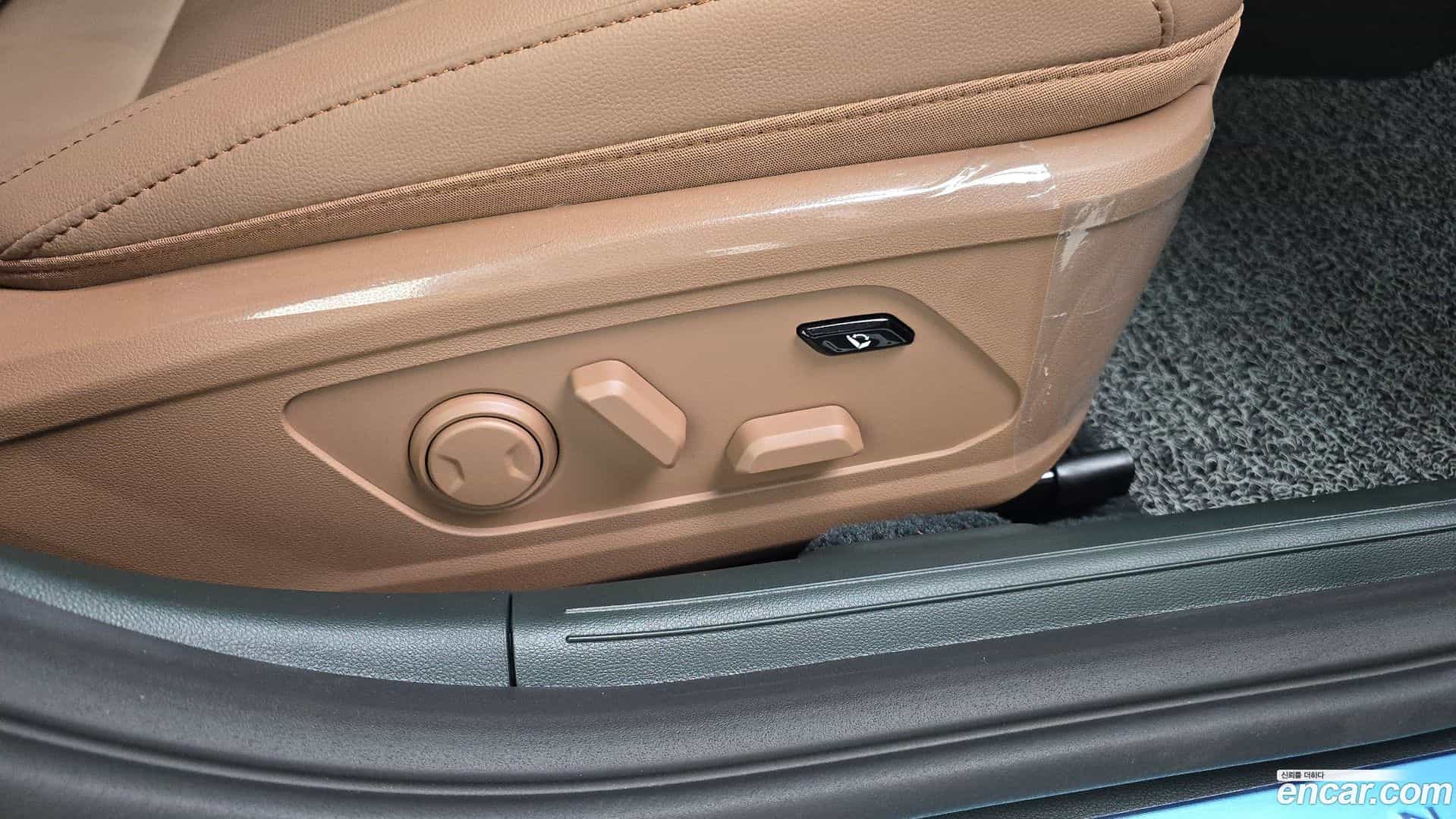 Grandeur Hyundai 2025.10-OPTION-048